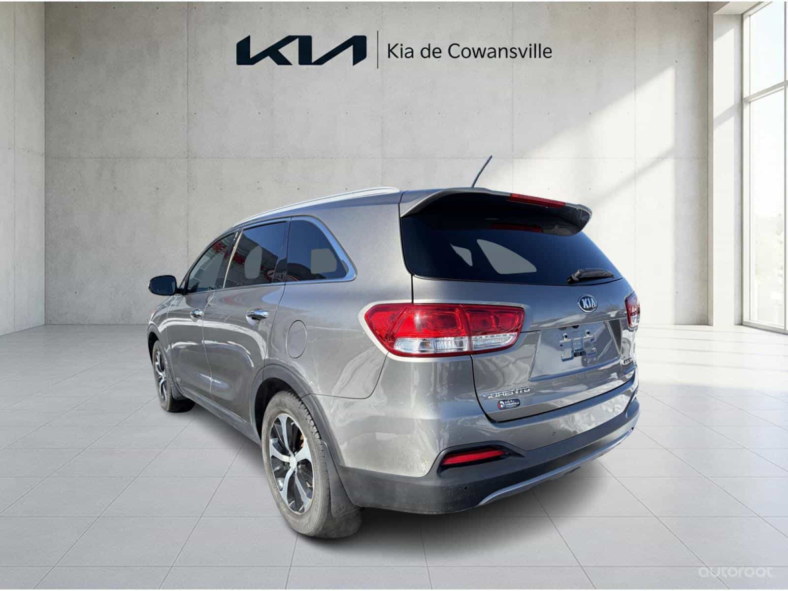 2016 Kia Sorento EX V6 - Image 6