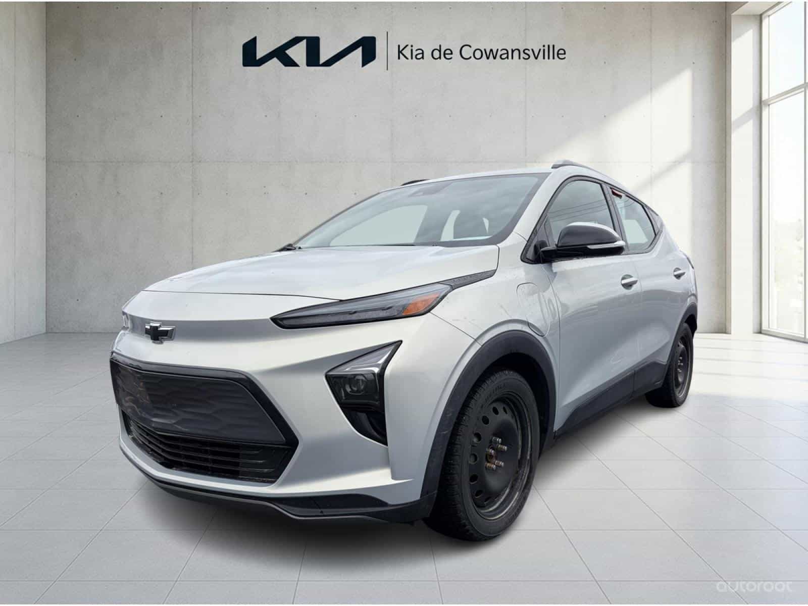 2023 Chevrolet Bolt EUV LT - Image 1