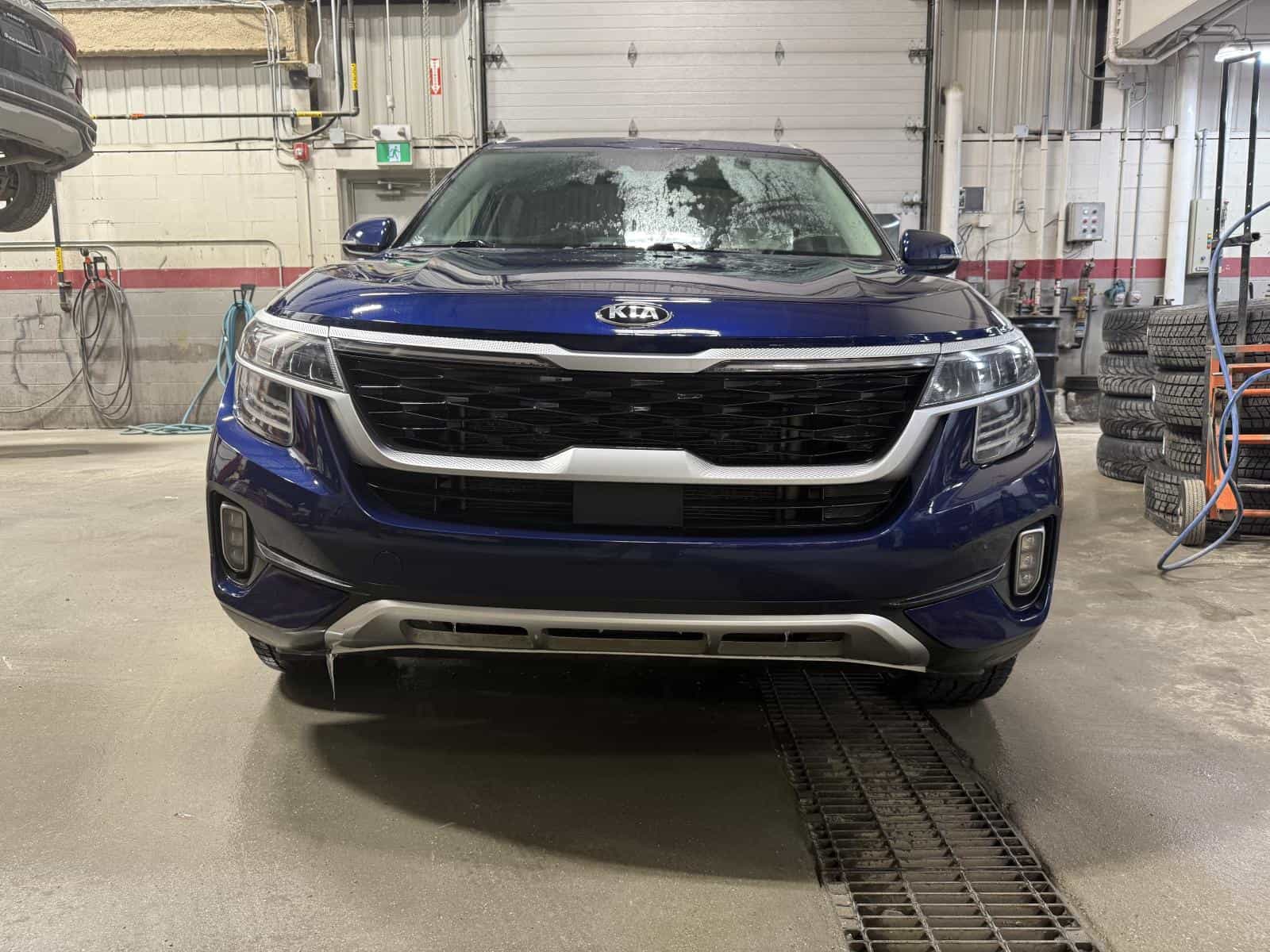 2021 Kia Seltos SX Turbo - Image 2