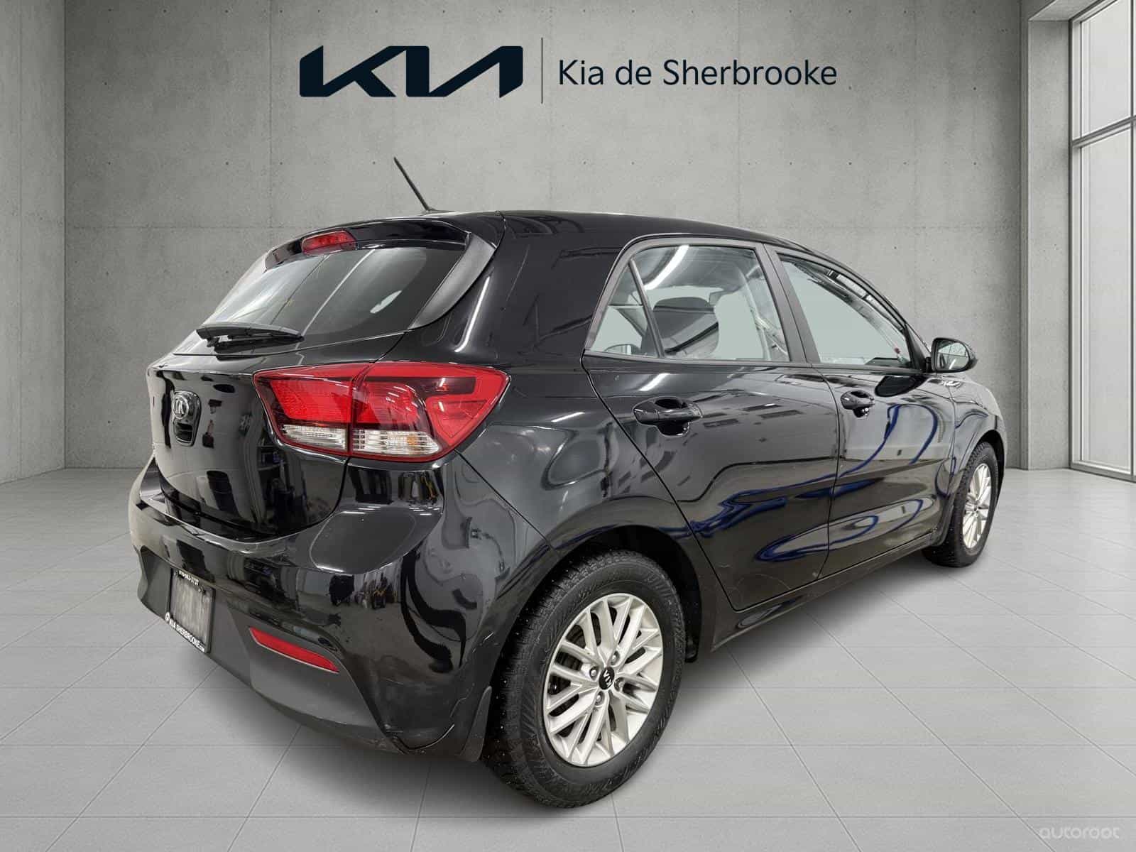 2021 Kia Rio LX Premium - Image 5