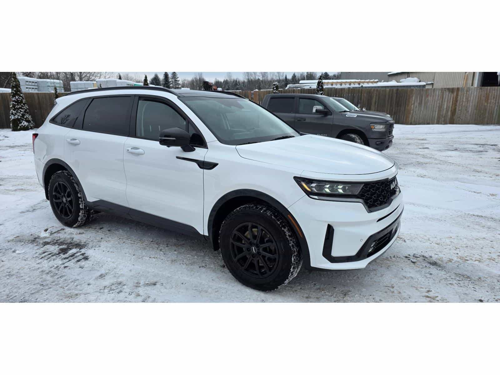 2023 Kia Sorento SX - Image 2