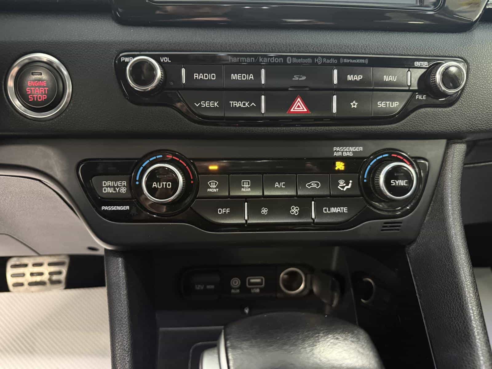 Image 15 Kia Niro SX Touring 2019