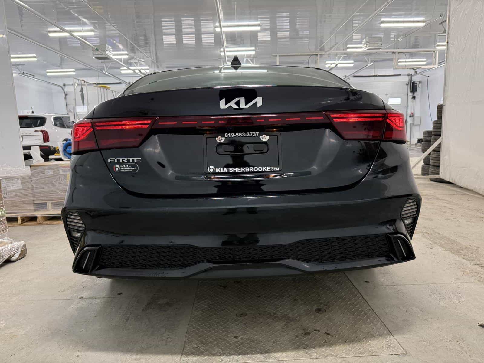 2022 Kia Forte EX - Image 5