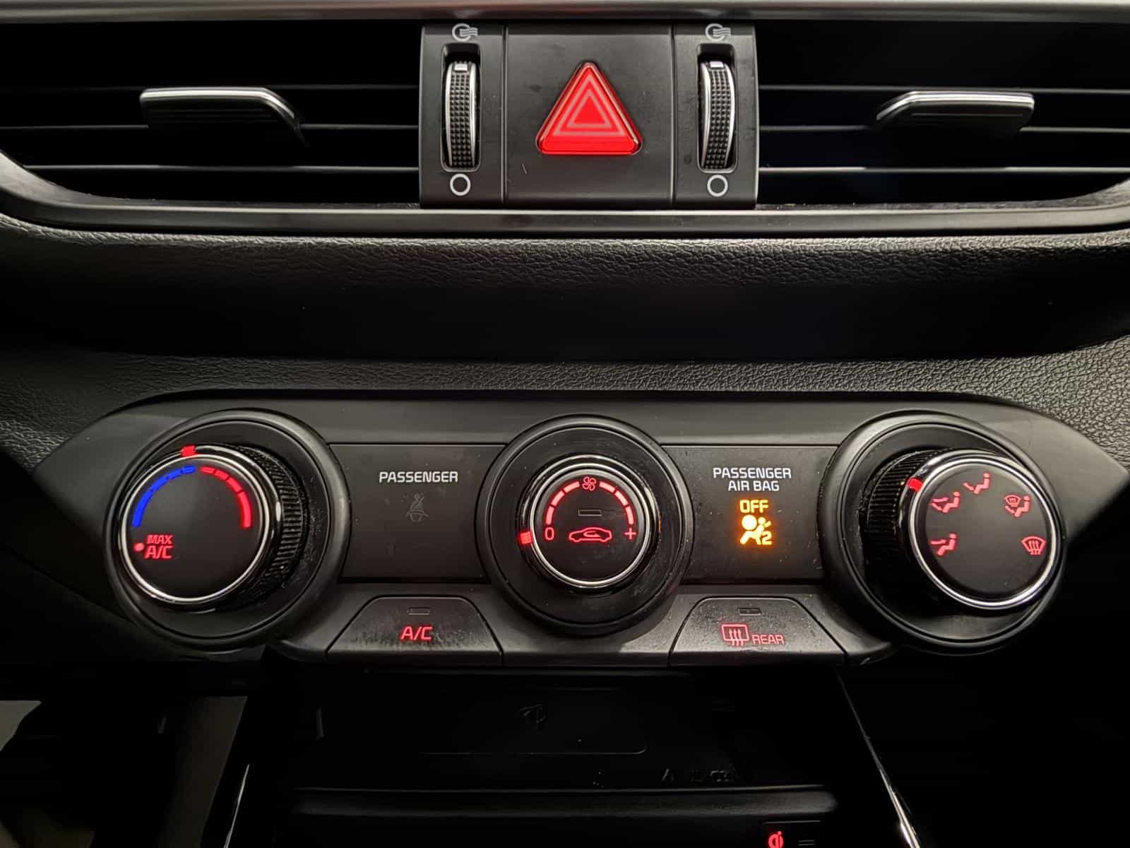 2022 Kia Forte EX - Image 18