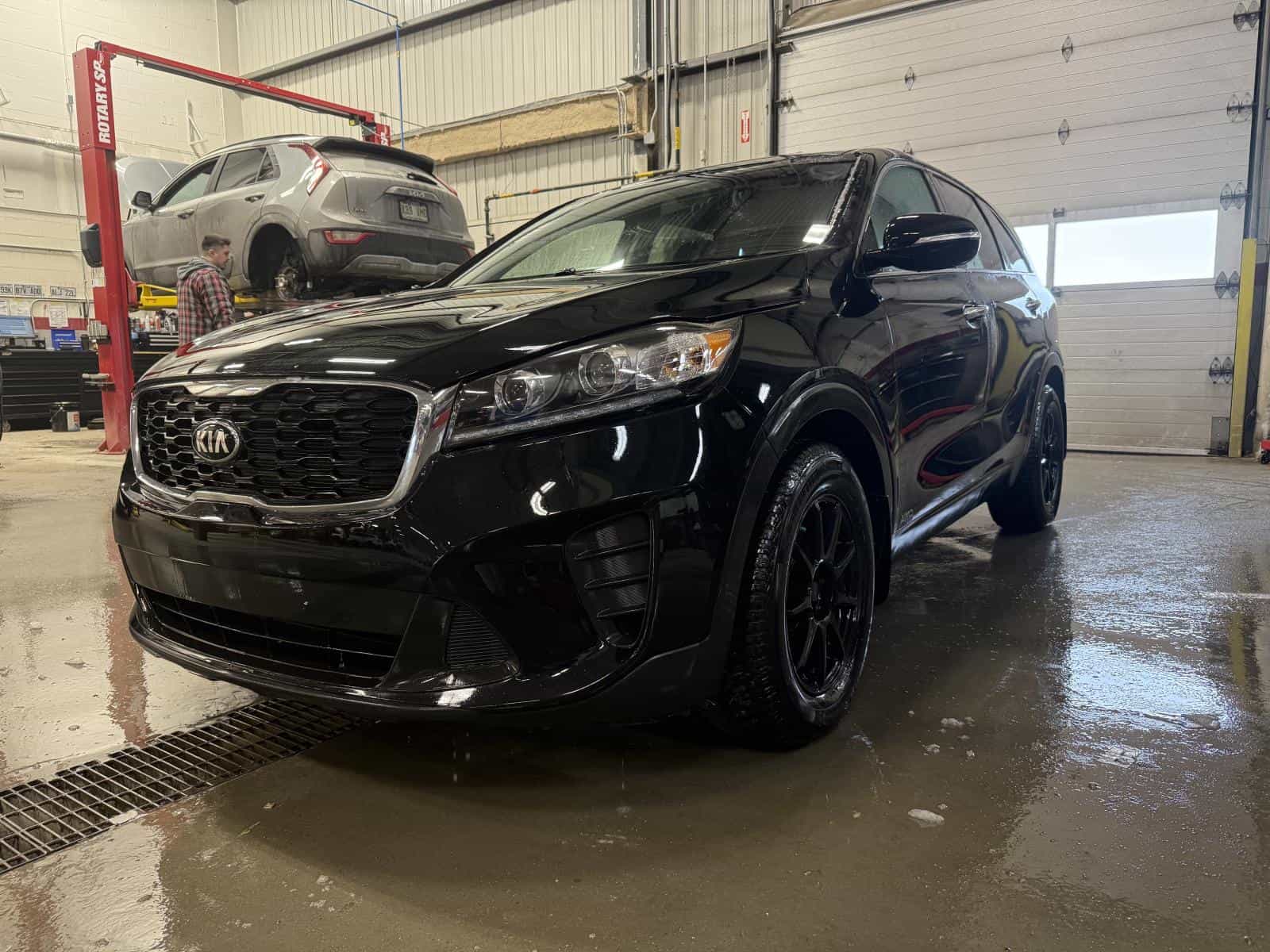 2020 Kia Sorento LX - Image 1