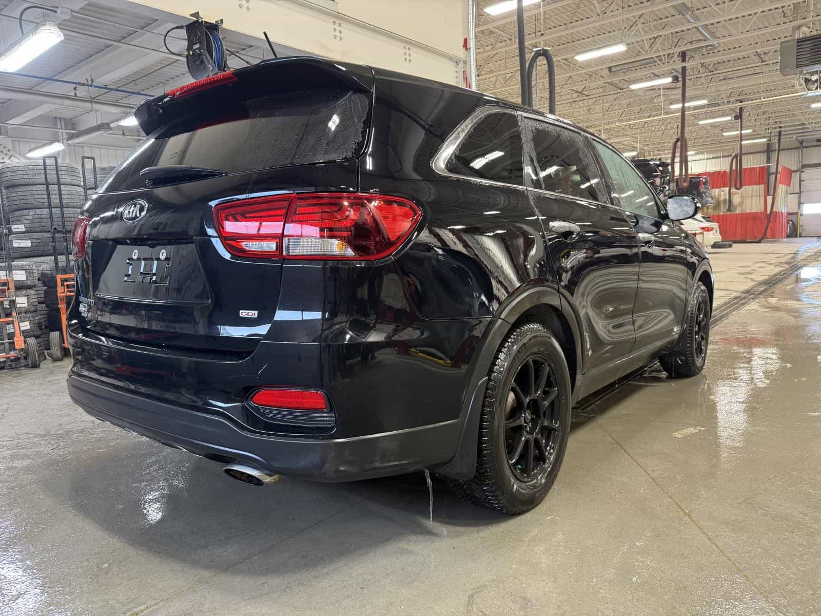 2020 Kia Sorento LX - Image 5