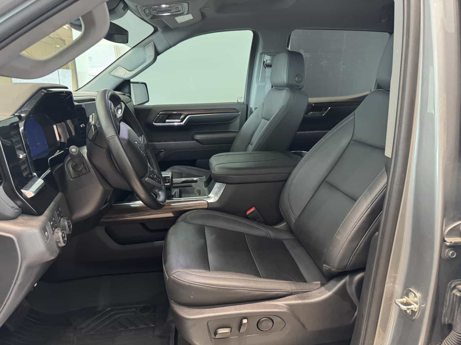 Image 8 Chevrolet Silverado 1500 LT Trail Boss 2024