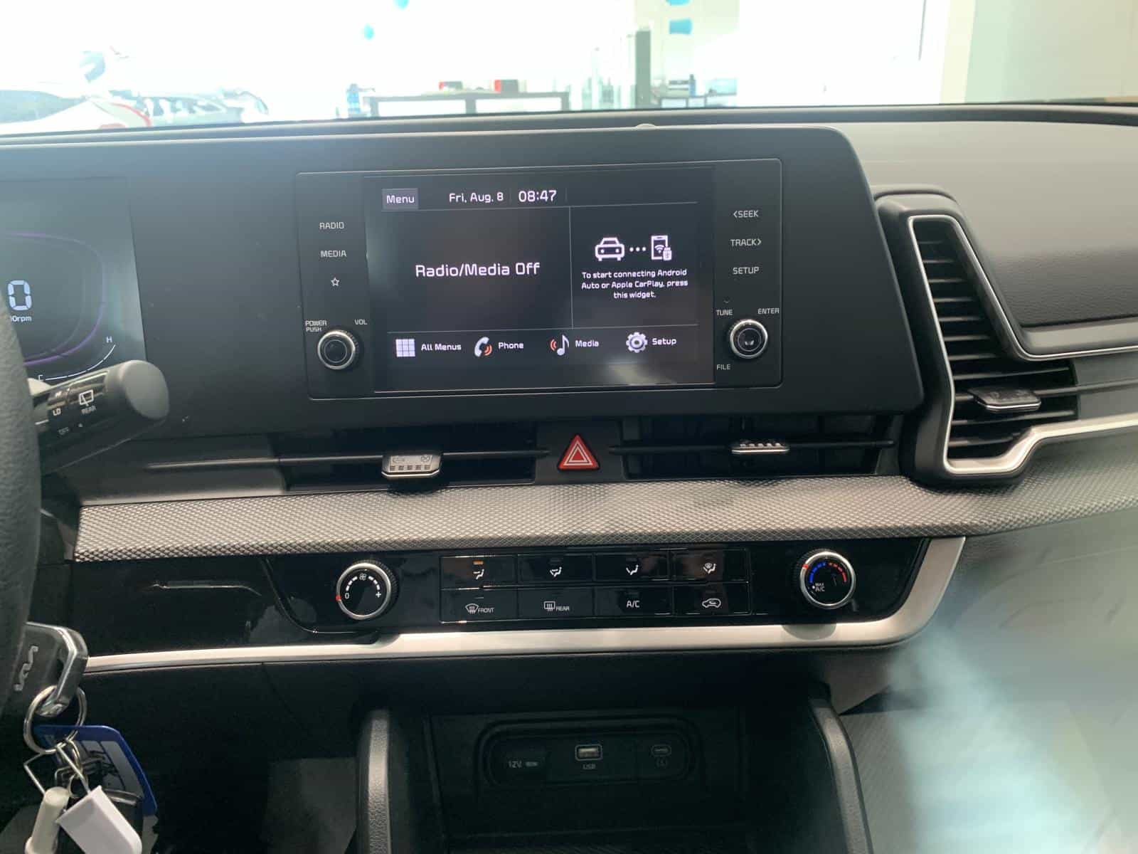 2024 Kia Sportage LX - Image 14