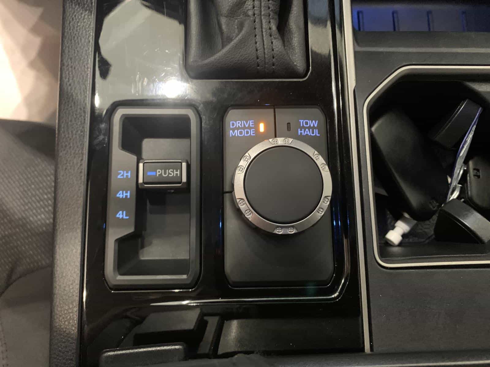 2024 Toyota Tundra SR5 - Image 16