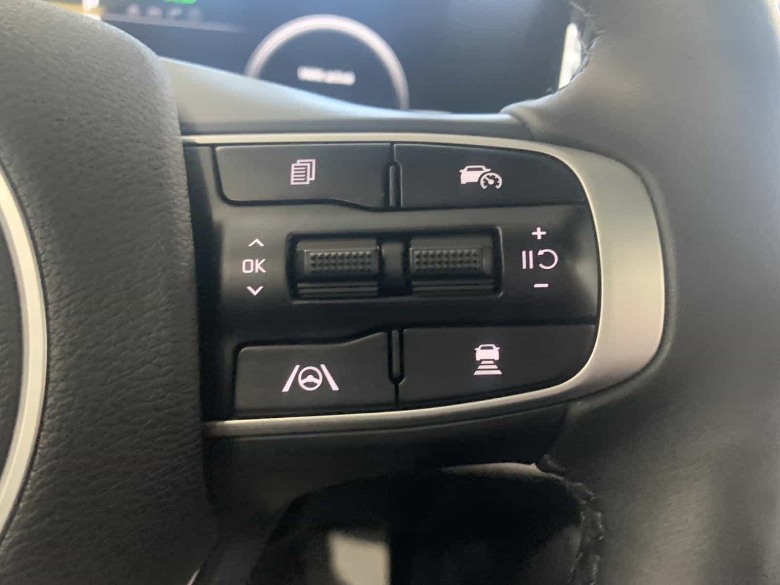 2025 Kia Sportage SX PHEV - Image 25