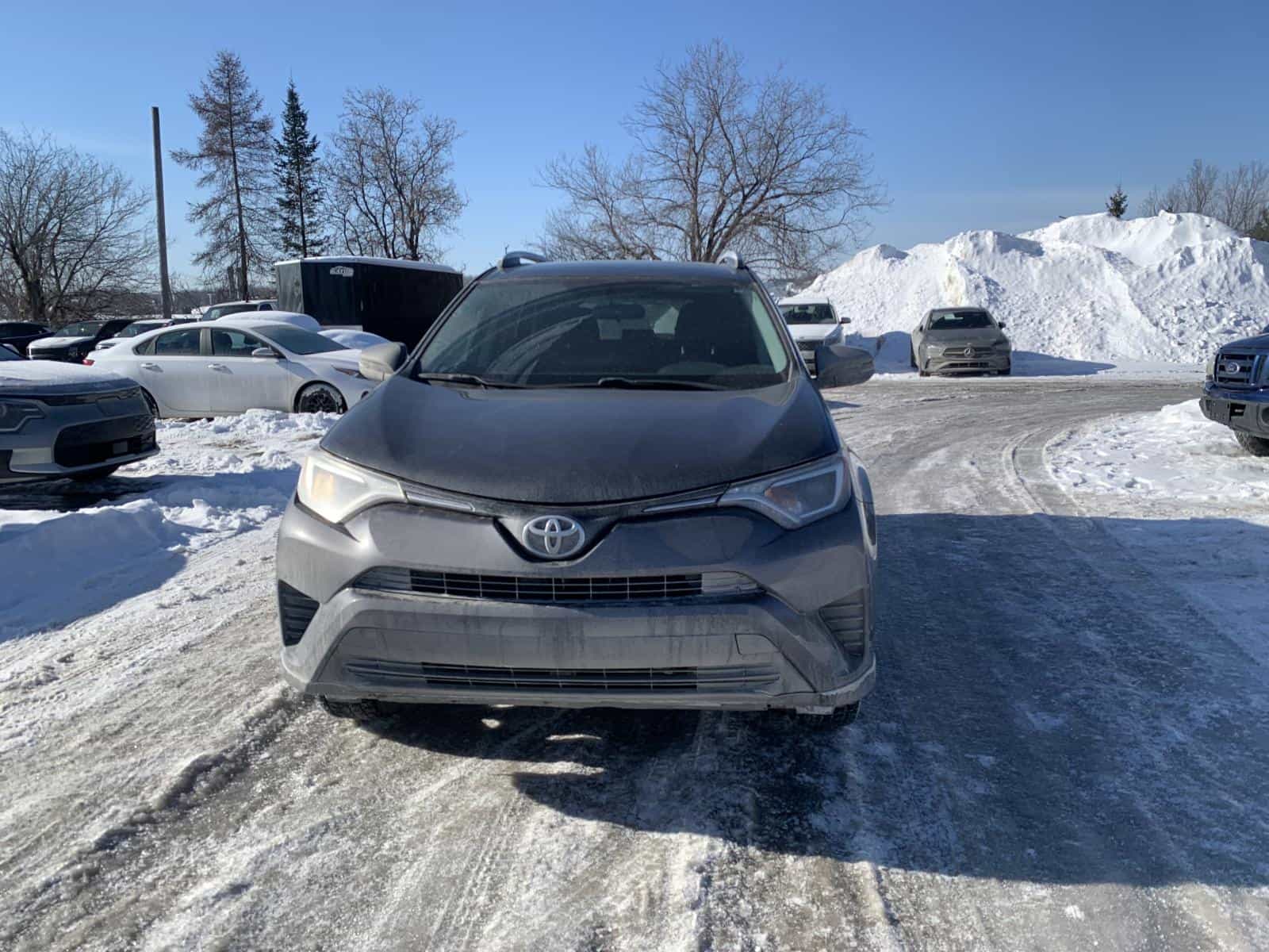 2016 Toyota Rav4 LE - Image 2