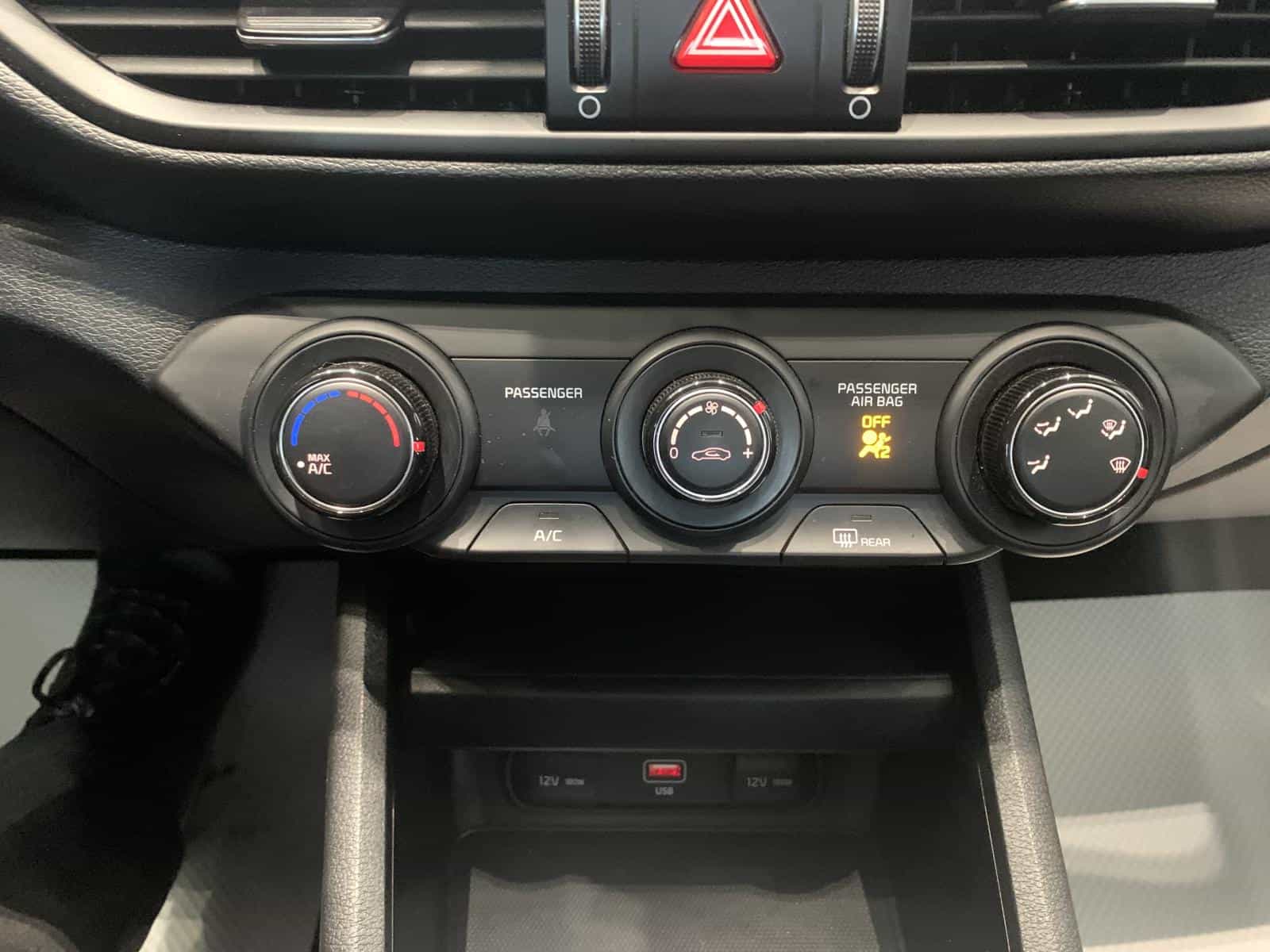 2023 Kia Forte LX - Image 16