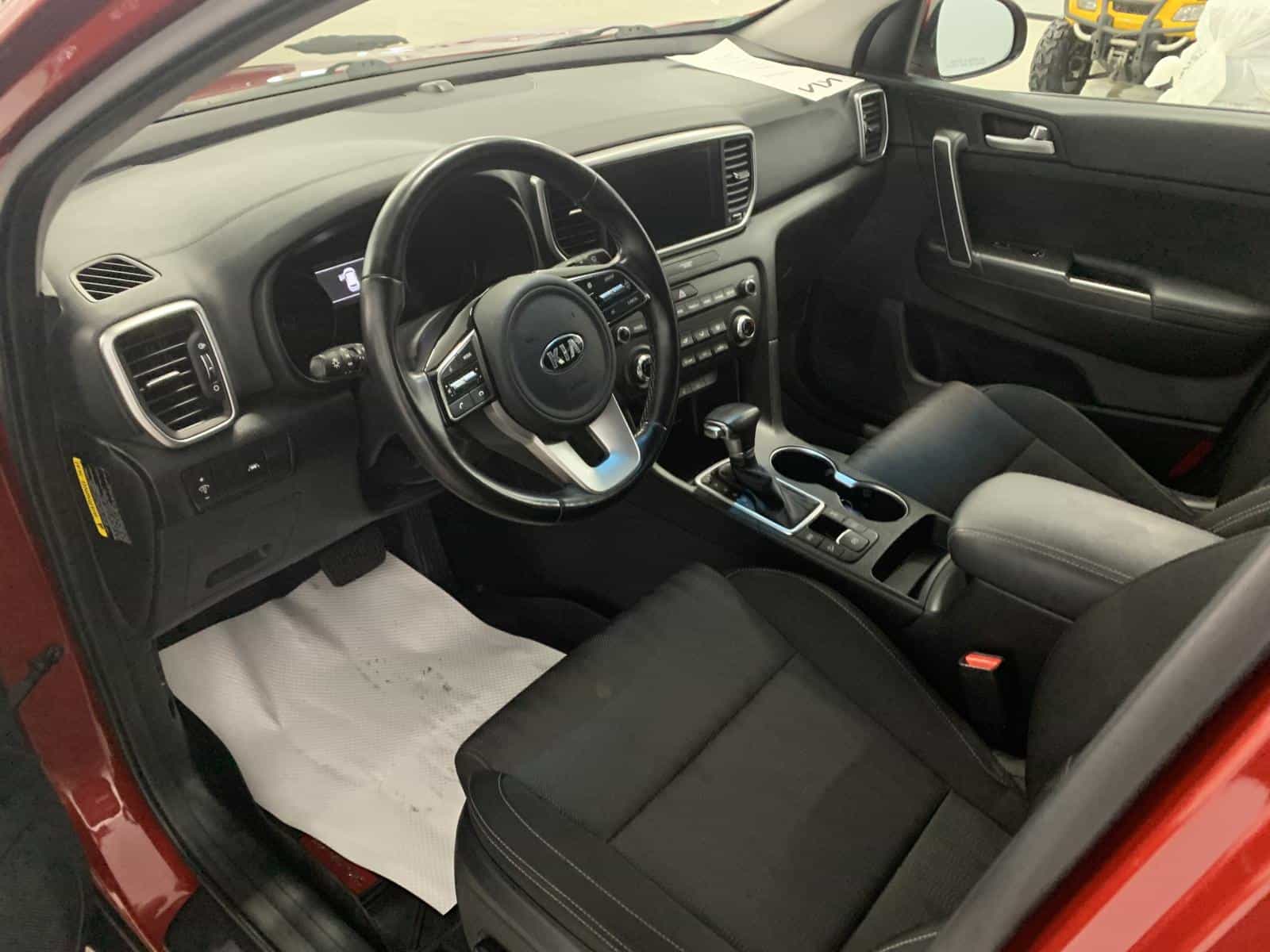 2020 Kia Sportage EX - Image 7