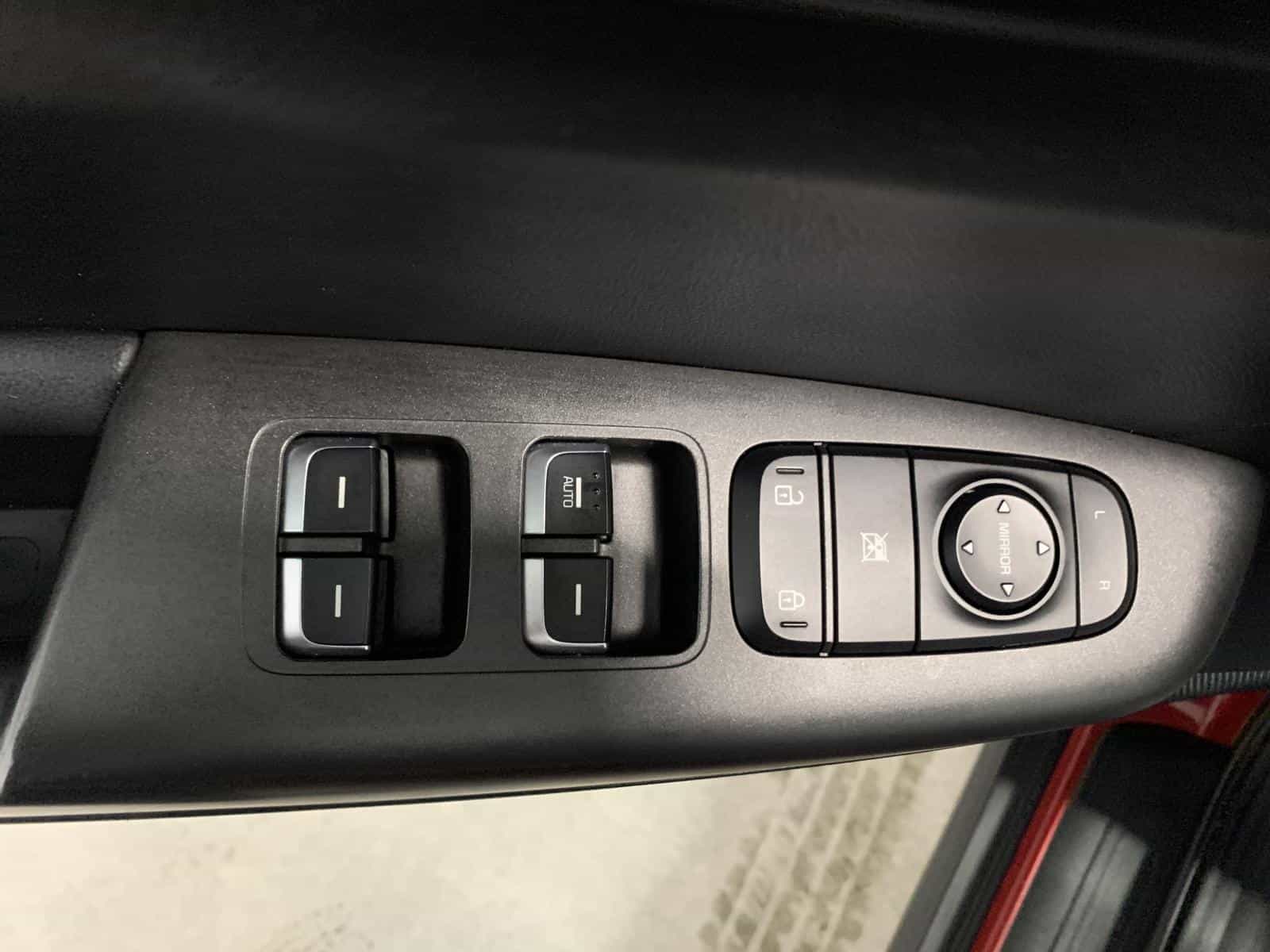 Image 8 Kia Sportage EX 2020