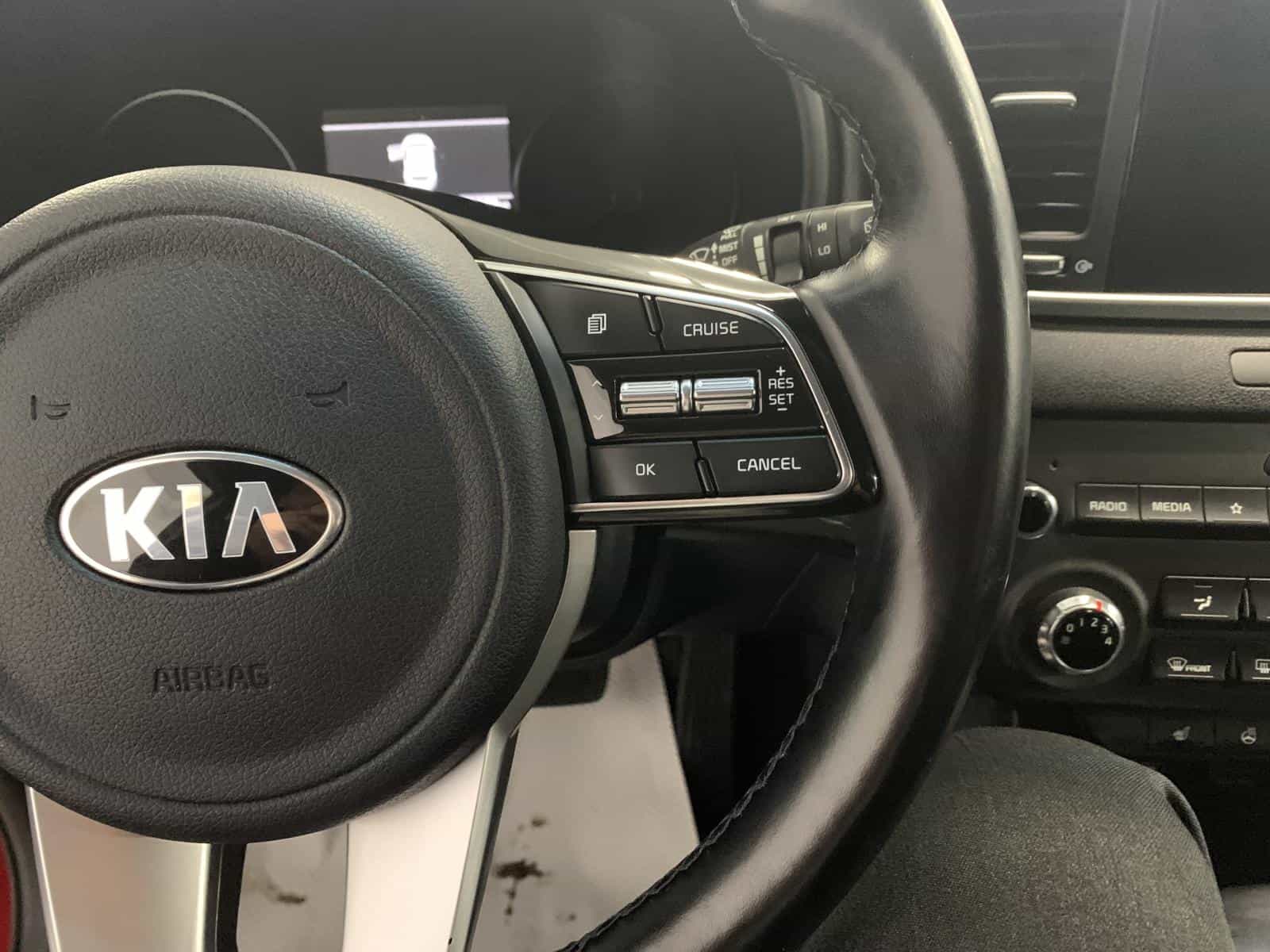 2020 Kia Sportage EX - Image 12
