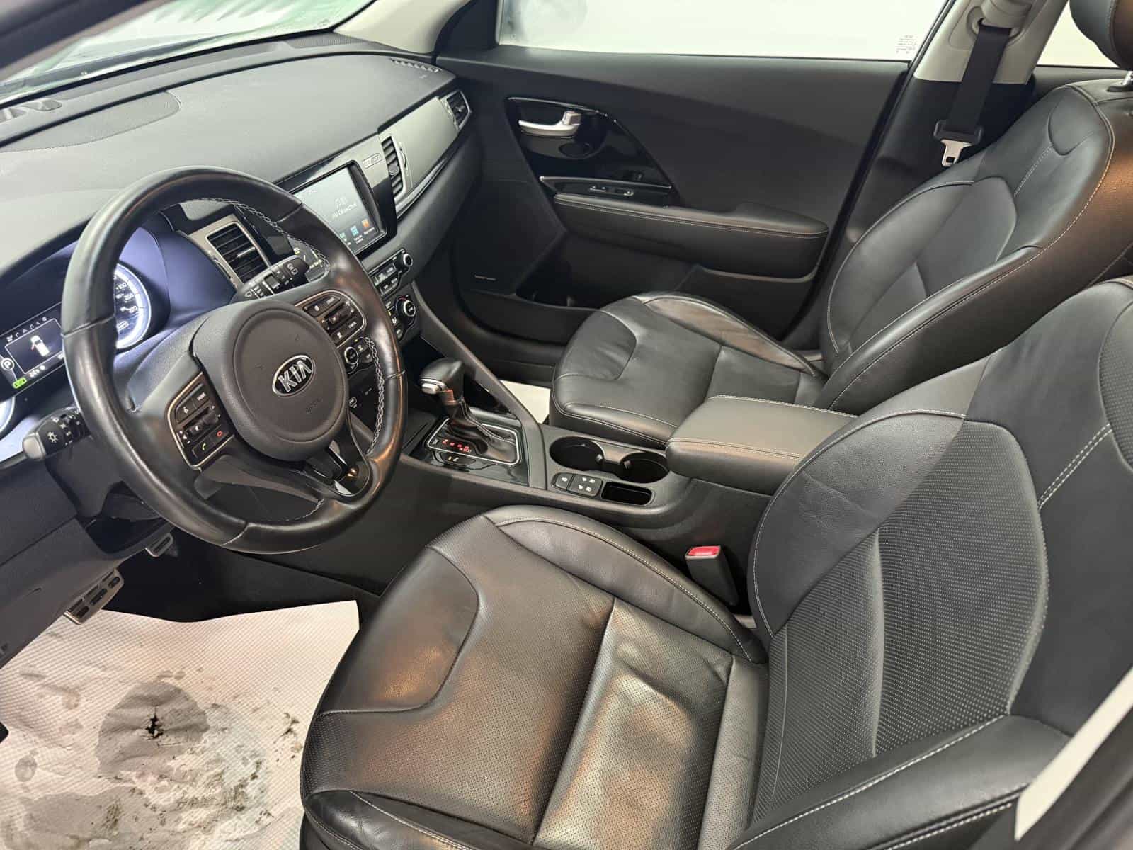 Image 10 Kia Niro SX Touring 2017