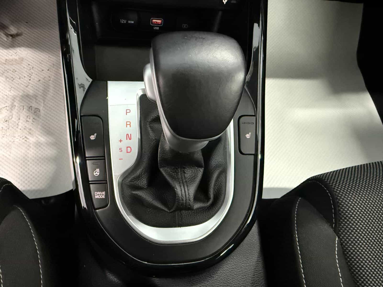 2022 Kia Forte5 EX - Image 17