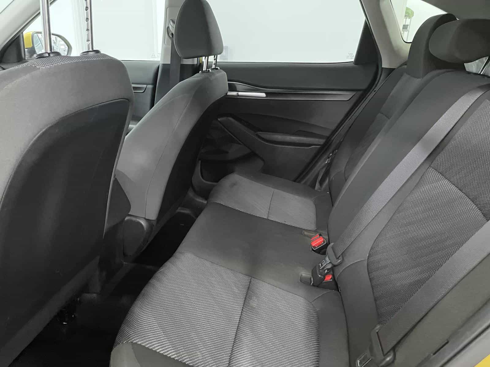 2022 Kia Seltos LX - Image 8