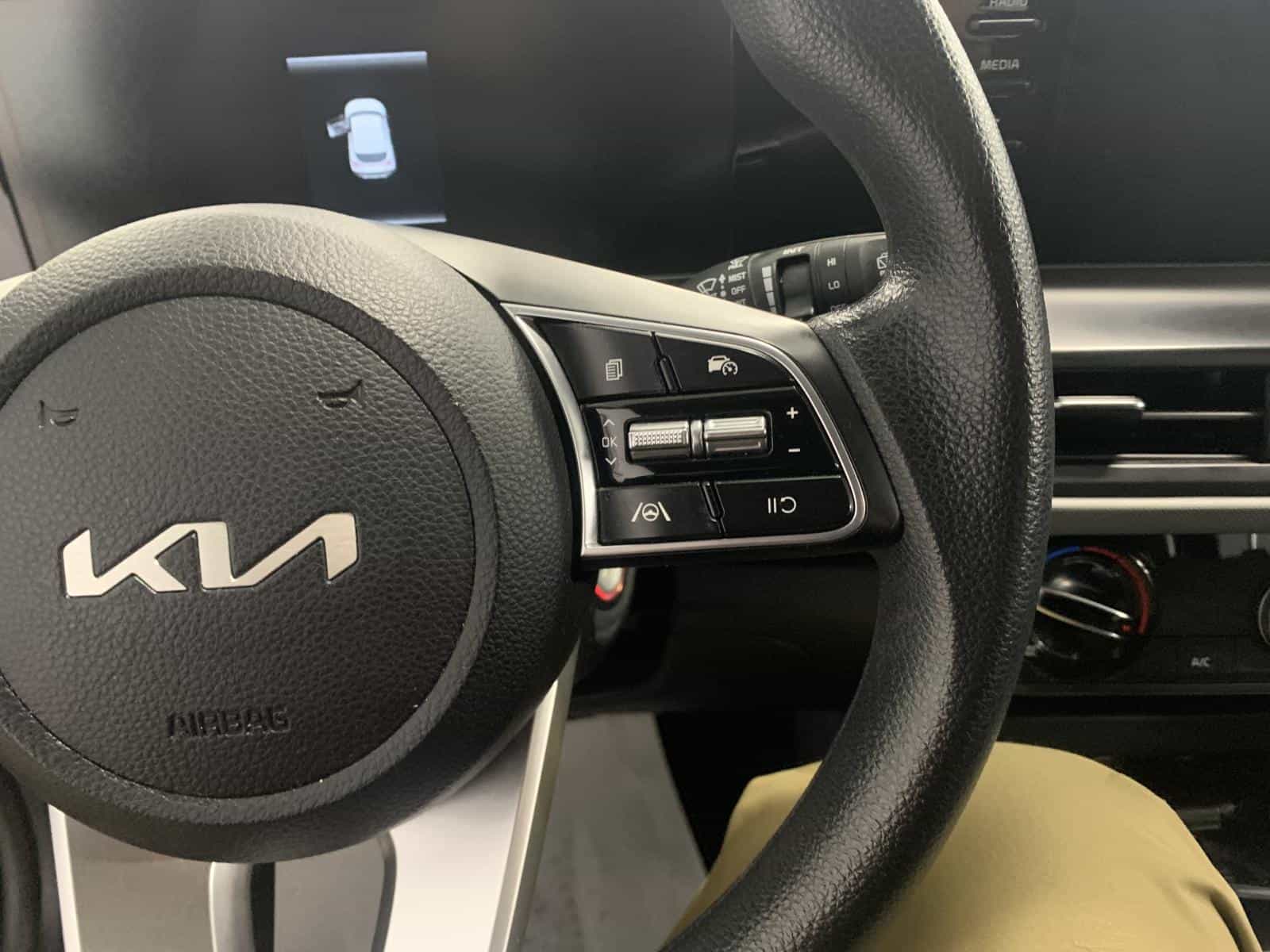 2024 Kia Seltos LX - Image 11