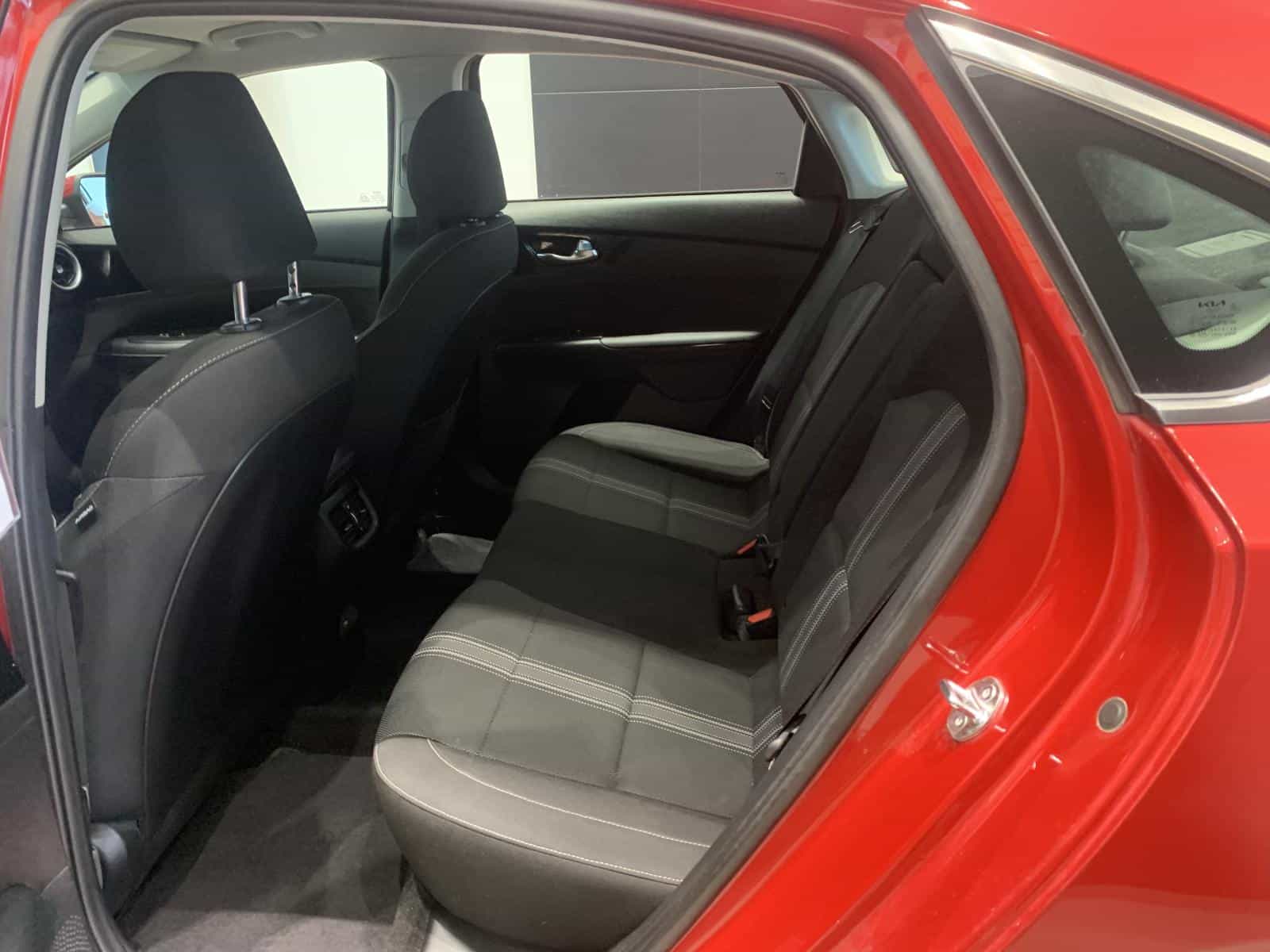 2024 Kia Forte EX - Image 16