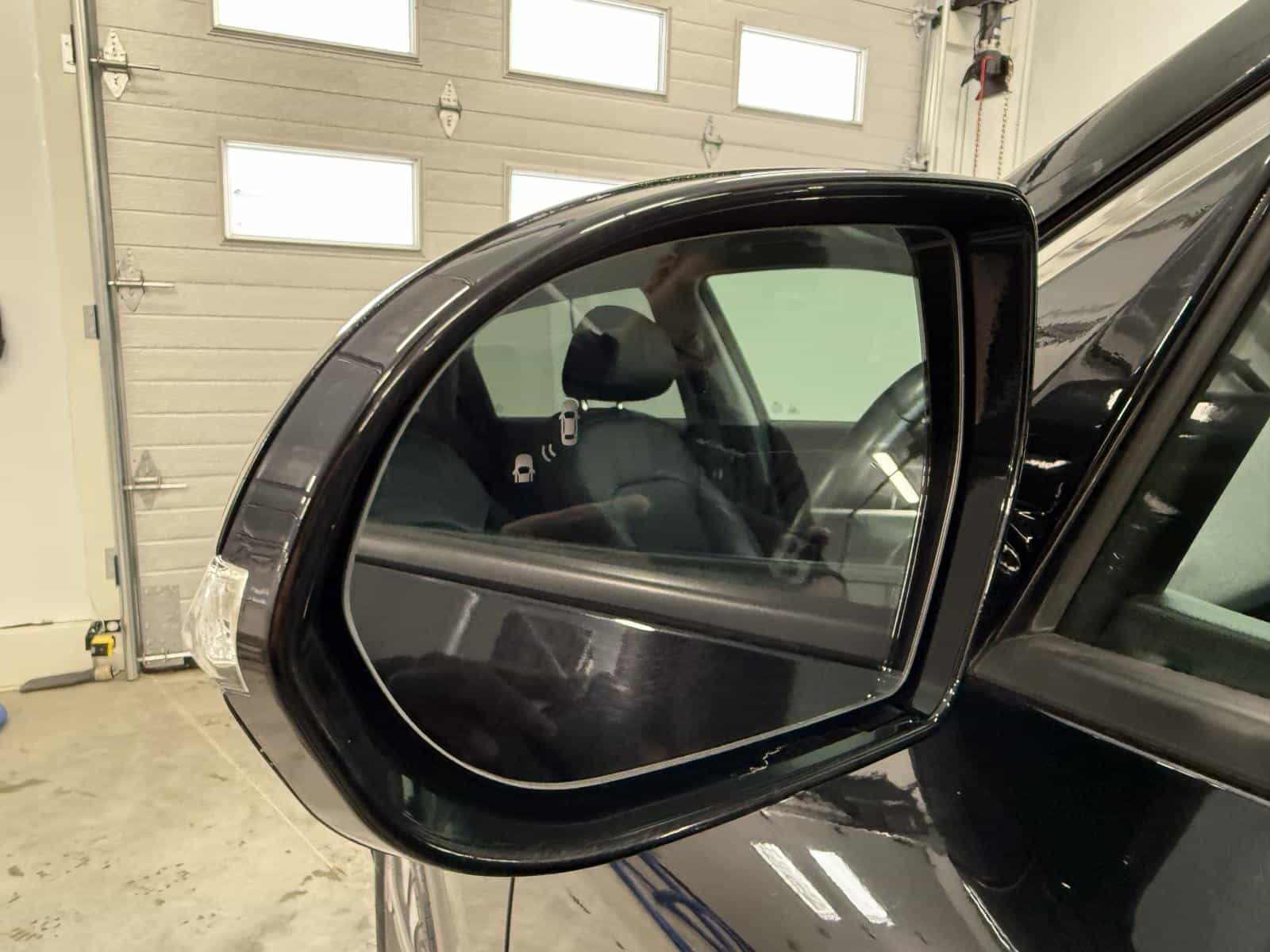 2020 Kia Niro EV SX Touring - Image 21