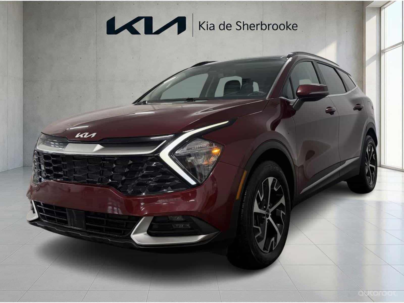 2023 Kia Sportage EX - Image 1