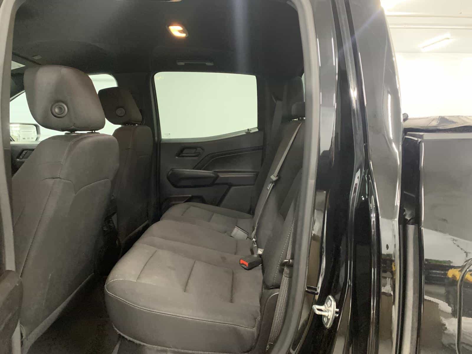 2024 Chevrolet Colorado Trail Boss - Image 8