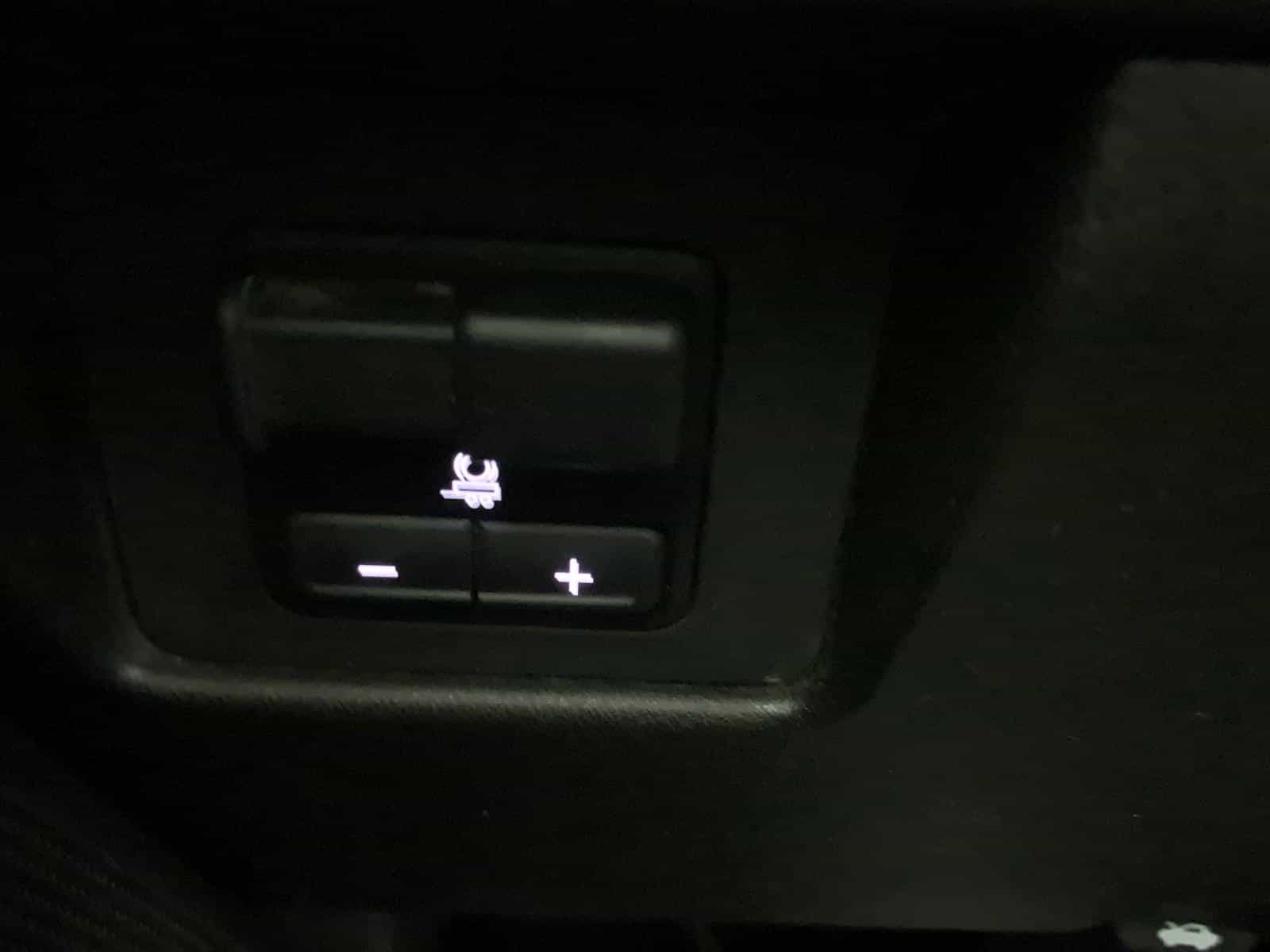 2024 Chevrolet Colorado Trail Boss - Image 13