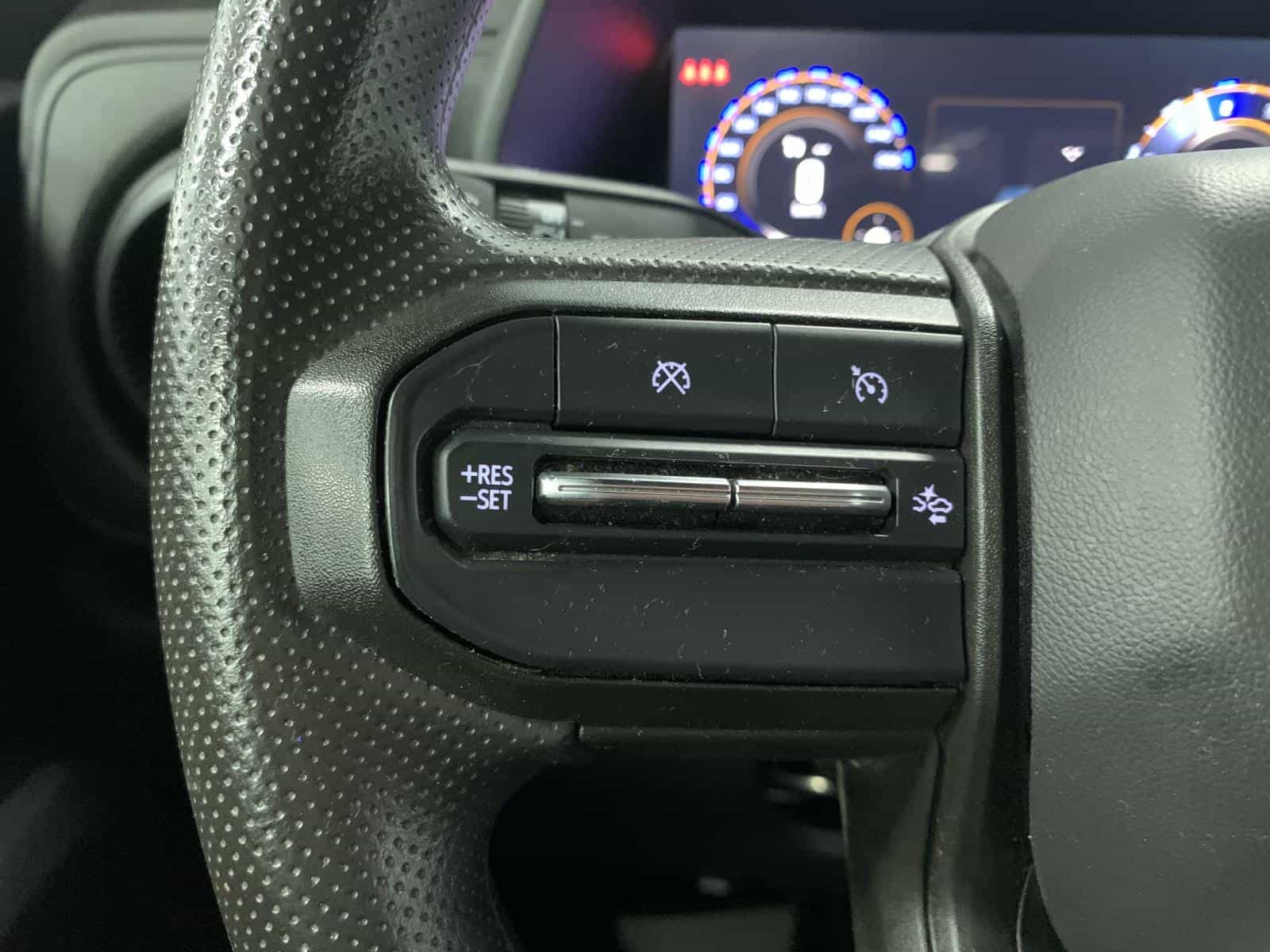 2024 Chevrolet Colorado Trail Boss - Image 17