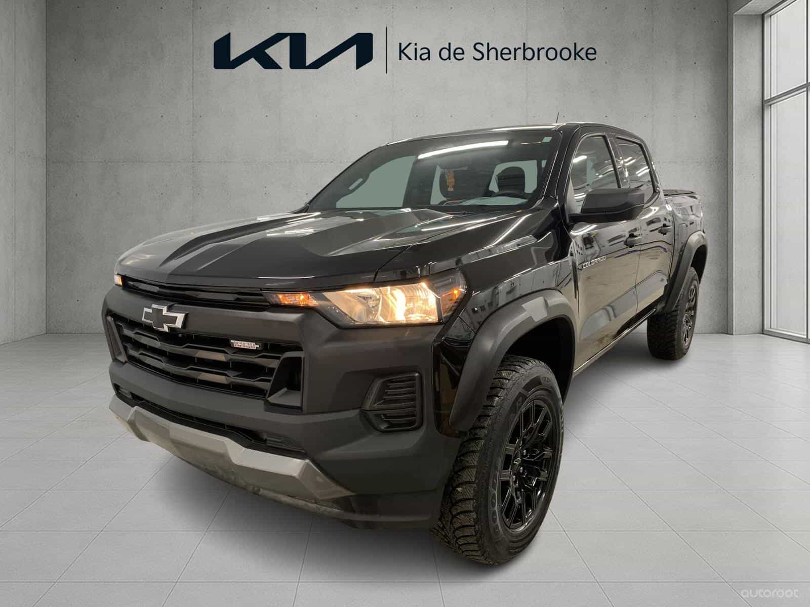 2024 Chevrolet Colorado Trail Boss - Image 1