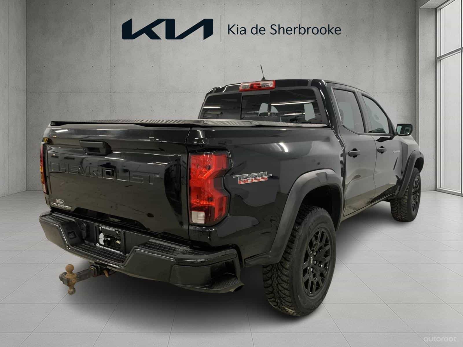 2024 Chevrolet Colorado Trail Boss - Image 6