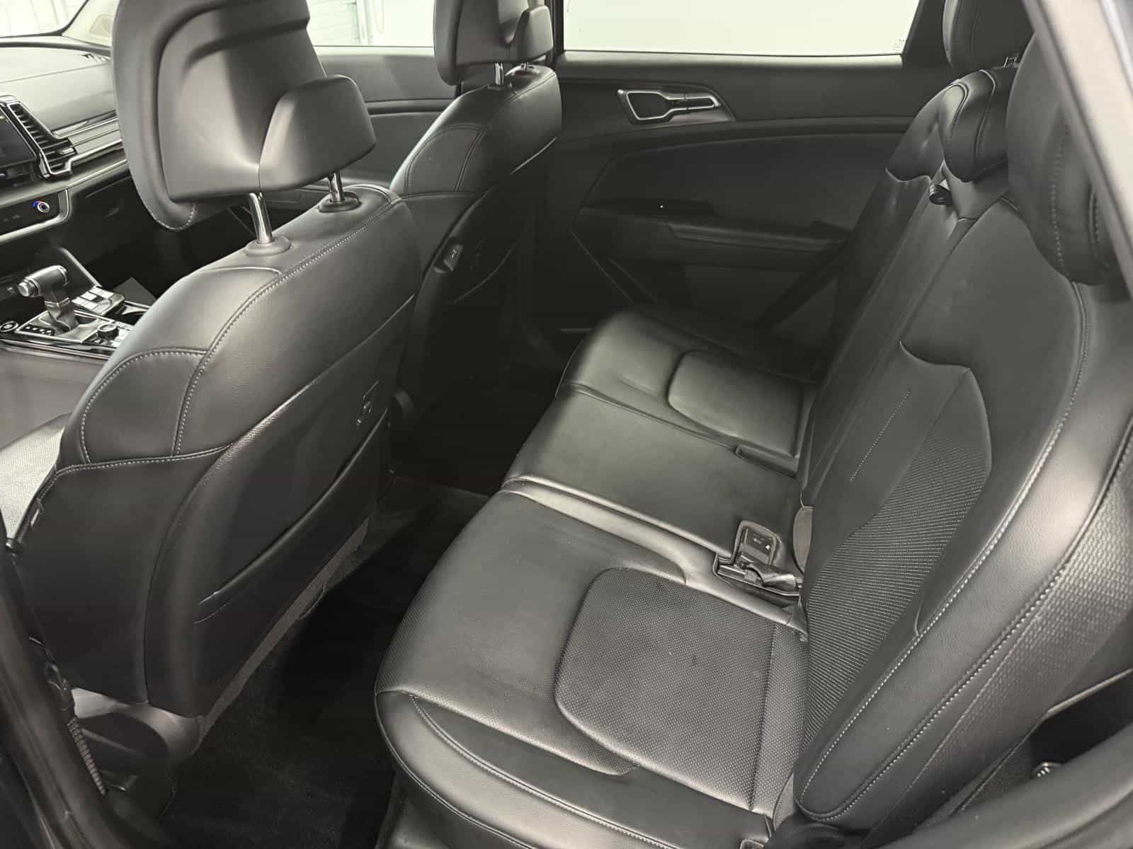 2023 Kia Sportage EX - Image 14