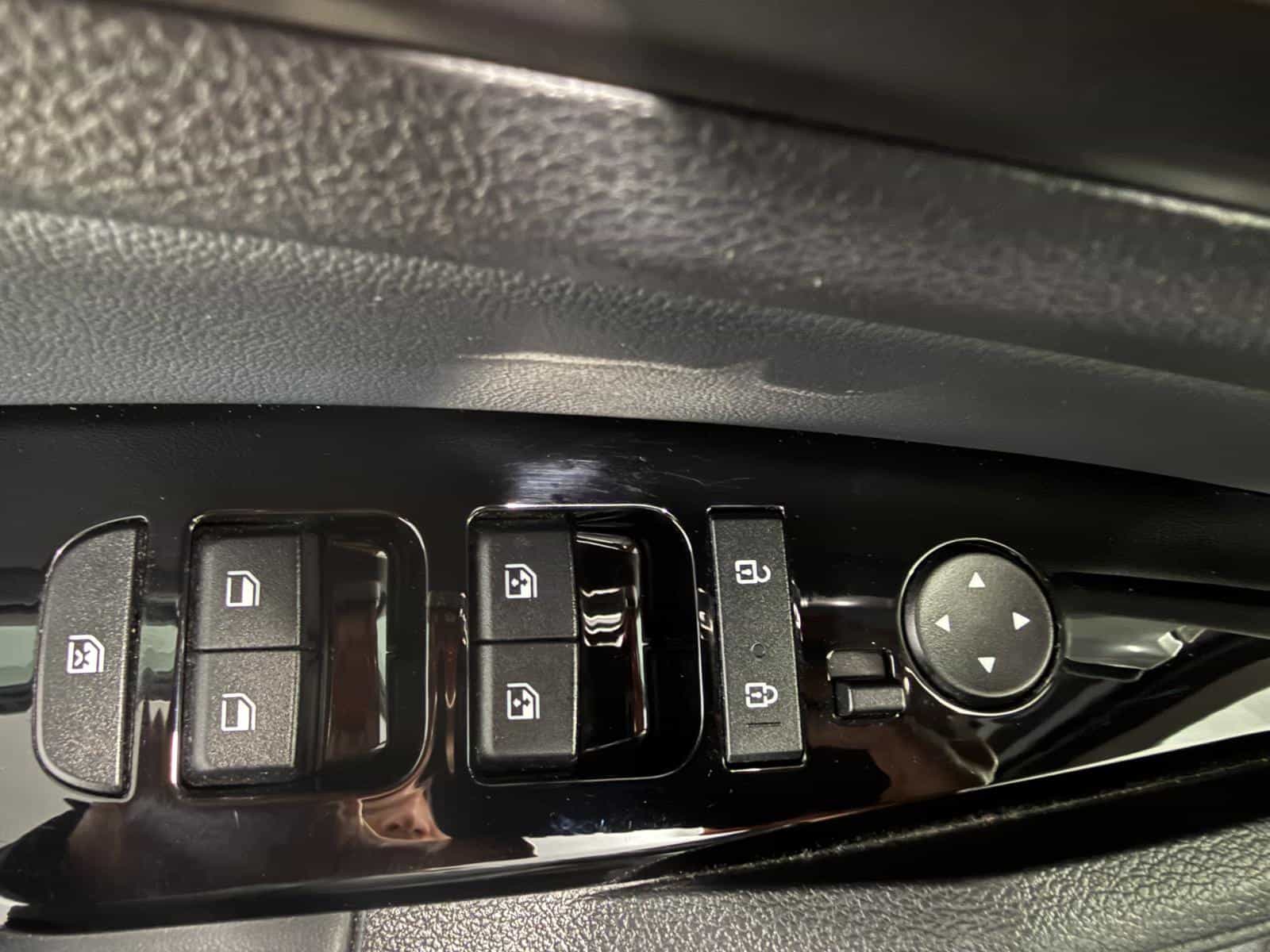 2023 Kia Sportage EX Hybrid - Image 13