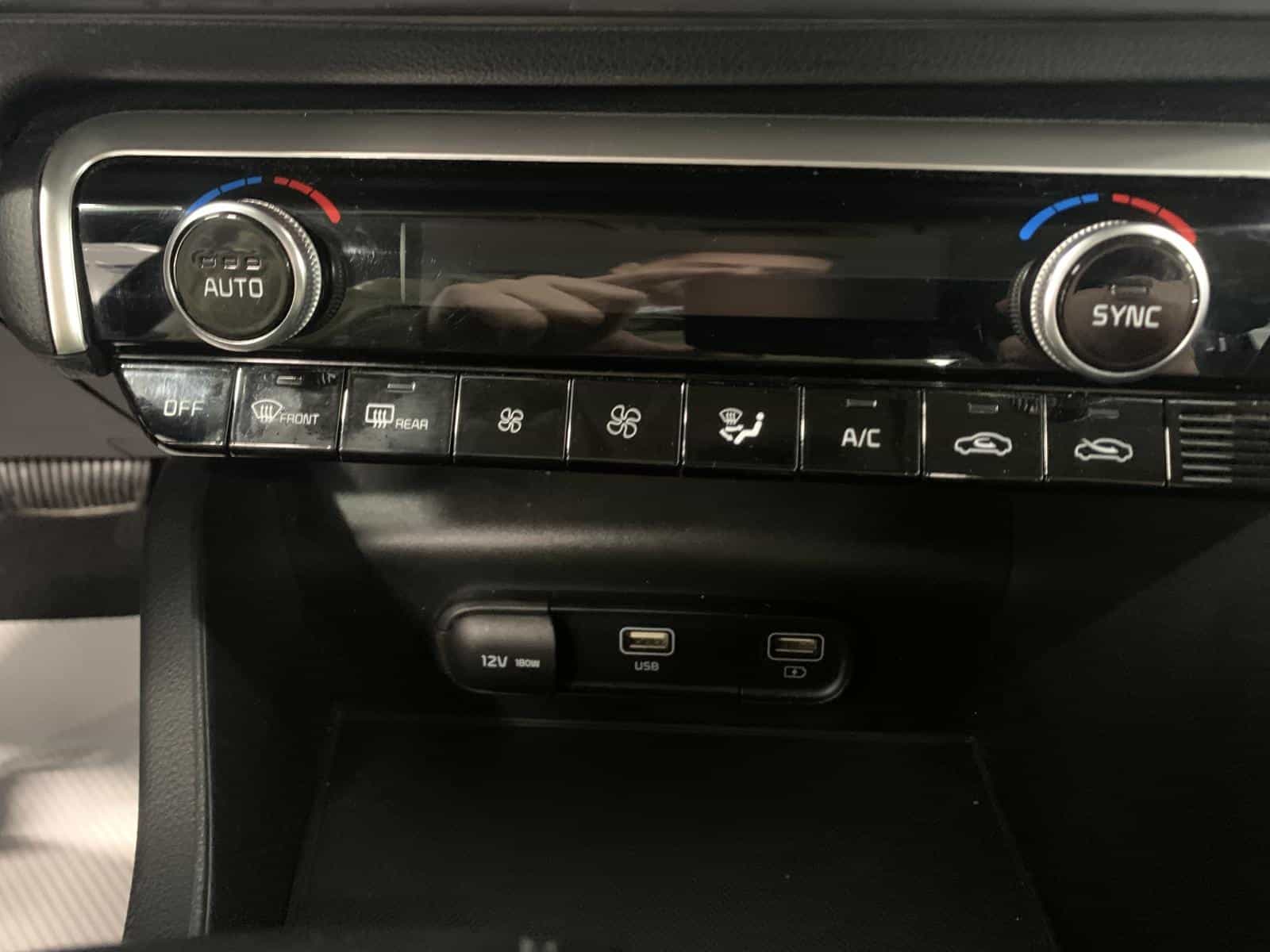 2022 Kia K5 LX - Image 13