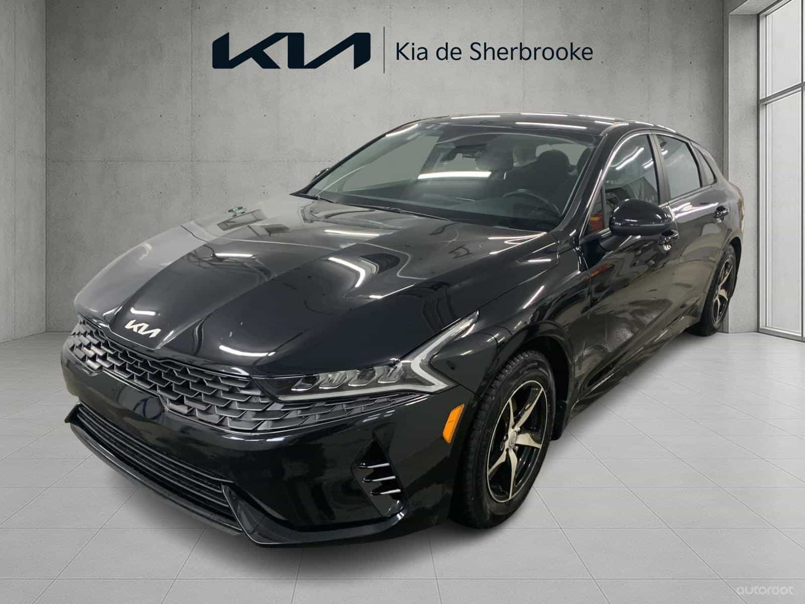 Image 1 Kia K5 LX 2022