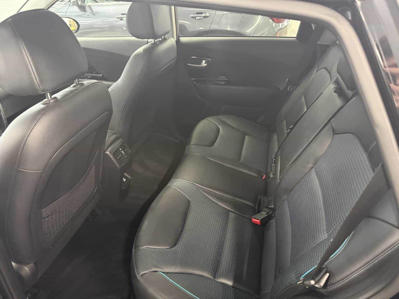 2020 Kia Niro EV SX Touring - Image 23