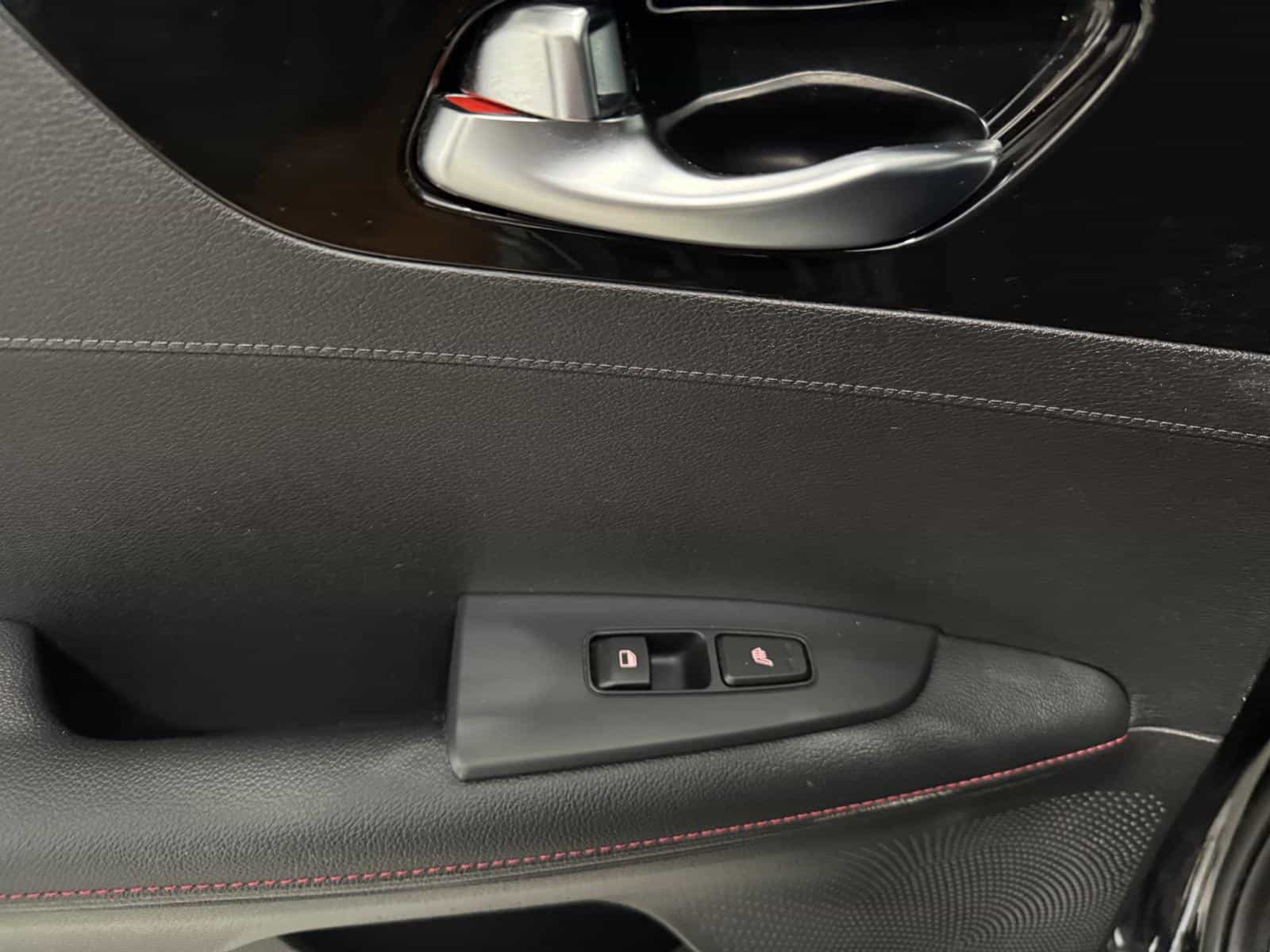 2023 Kia Forte GT Limited - Image 29