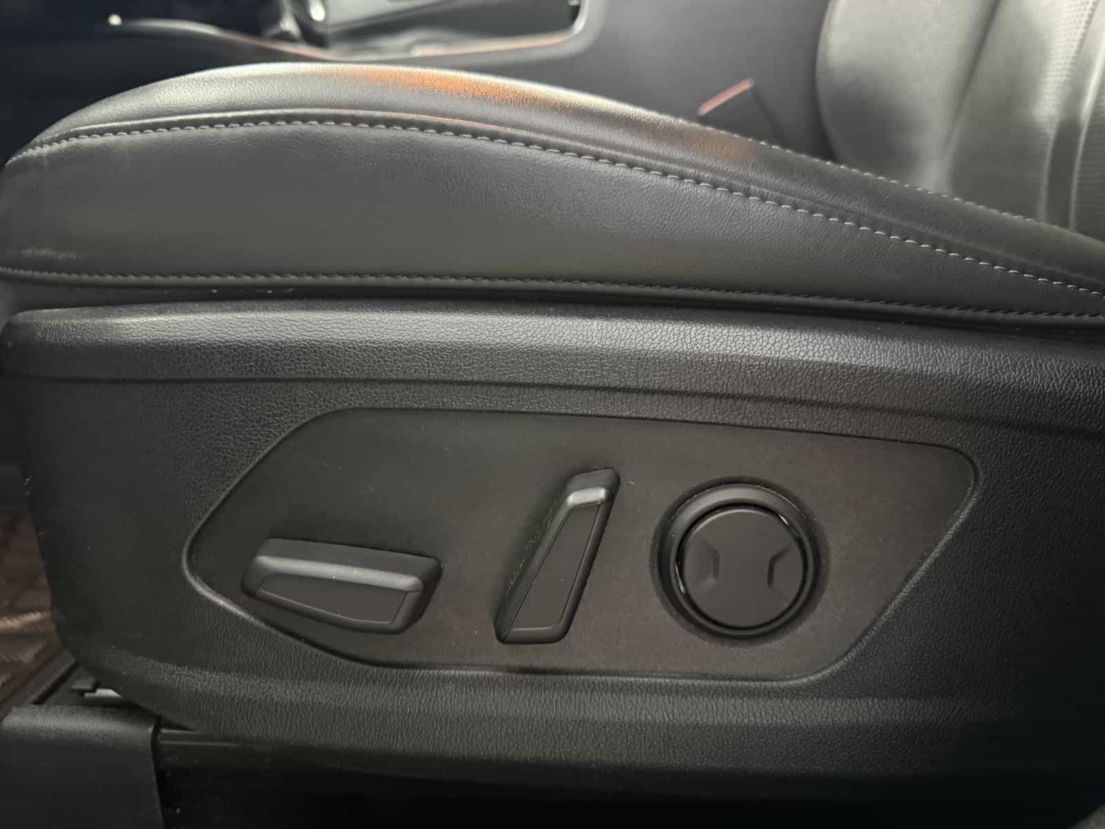 2024 Kia Sorento EX - Image 14