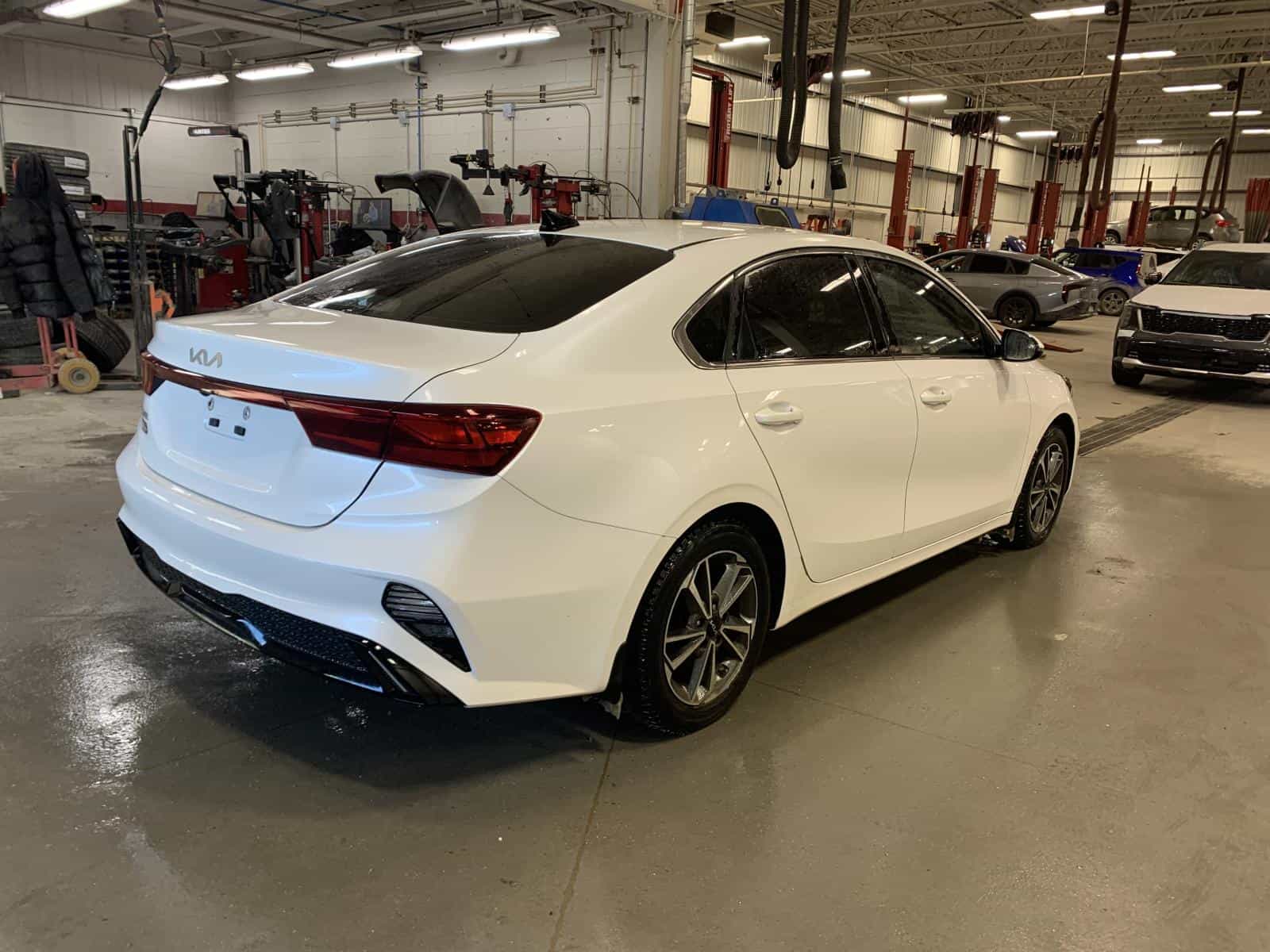 Image 4 Kia Forte EX 2022