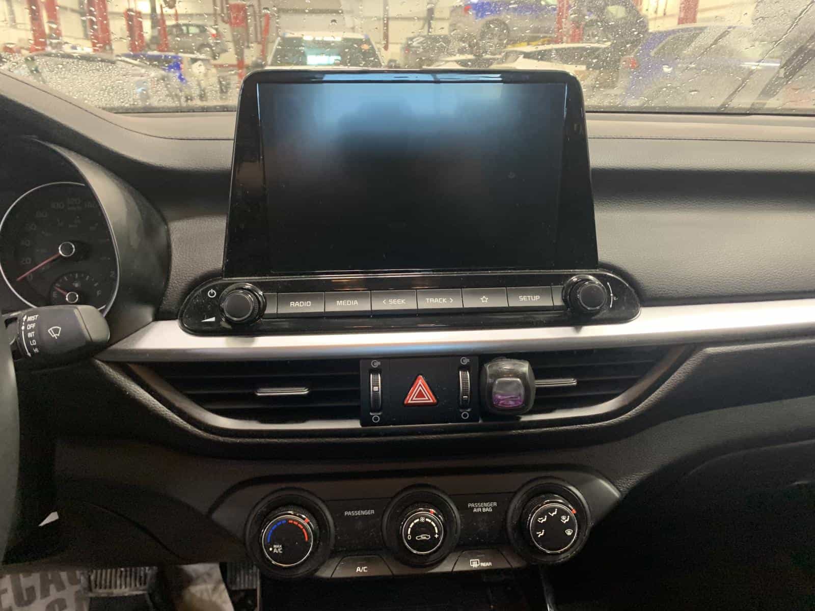 Image 10 Kia Forte EX 2022