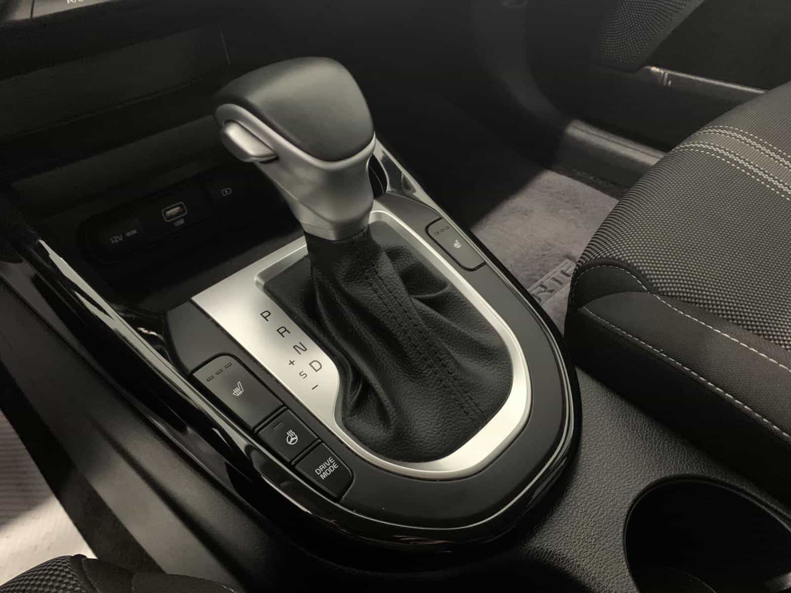 2022 Kia Forte EX - Image 10