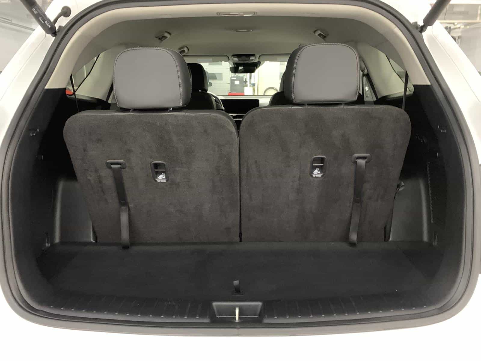 2025 Kia Sorento EX 2.5T - Image 7