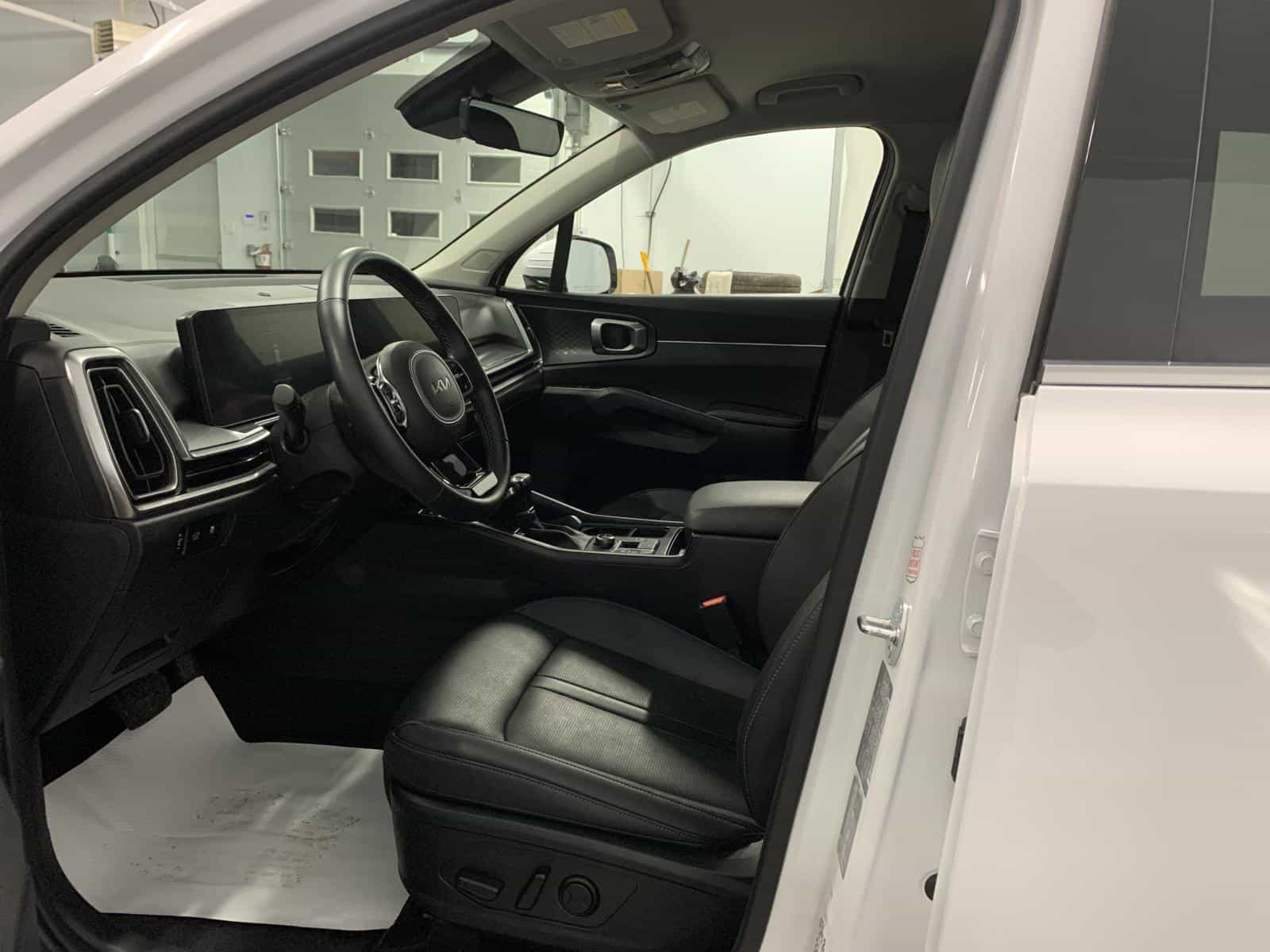 Image 12 Kia Sorento EX 2.5T 2025