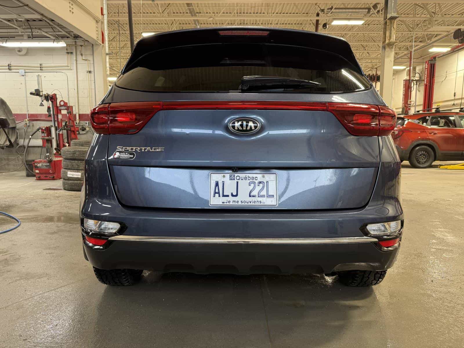 2022 Kia Sportage LX - Image 5