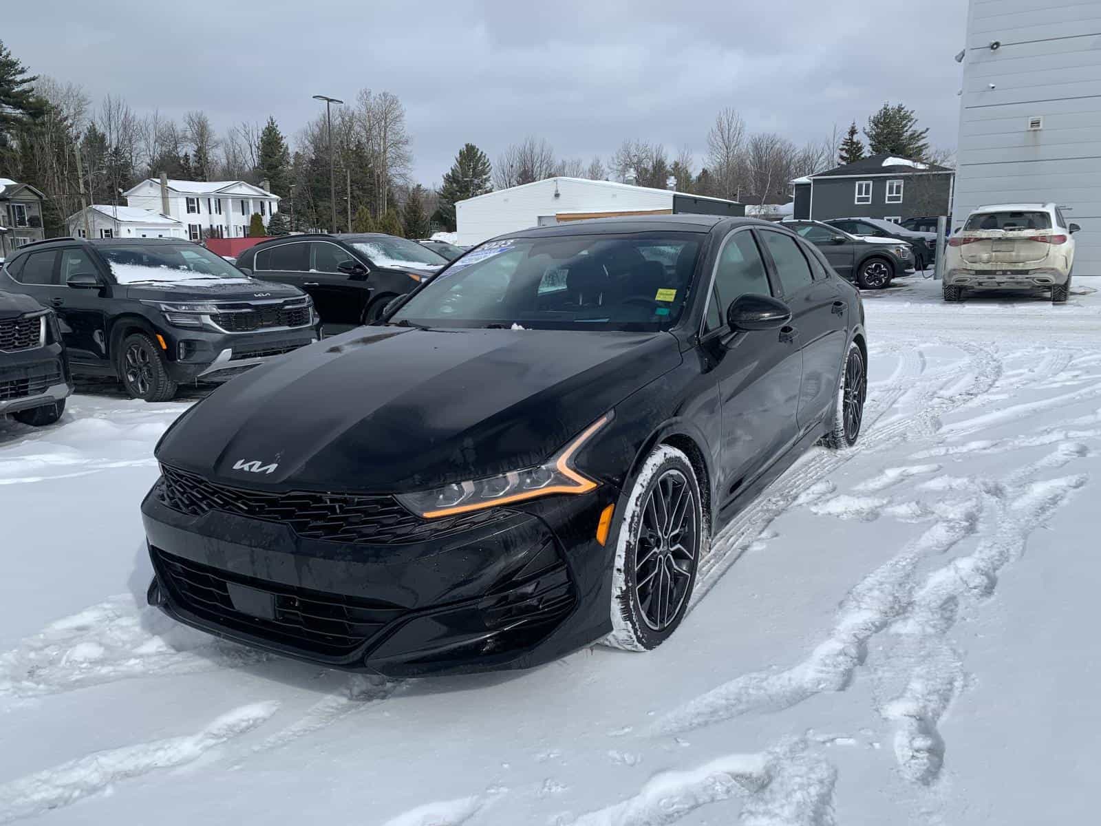 2023 Kia K5 GT - Image 1