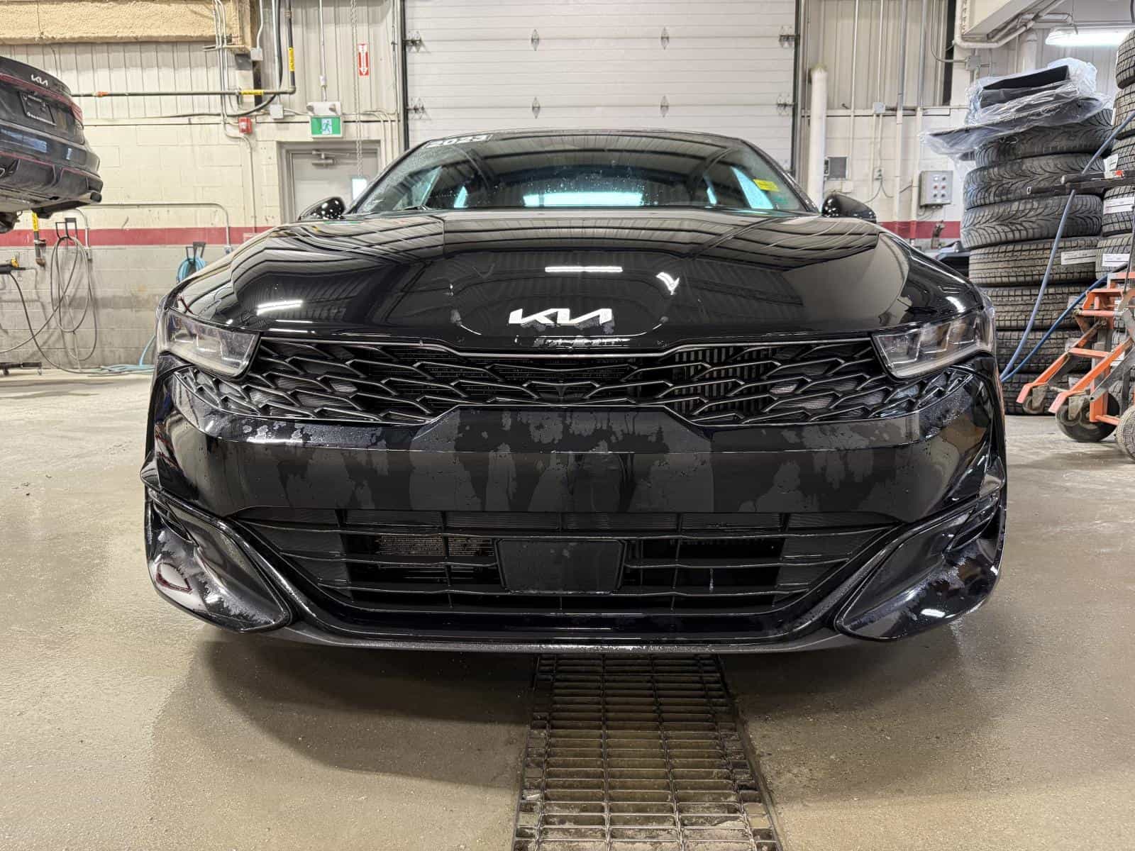 2023 Kia K5 GT - Image 2