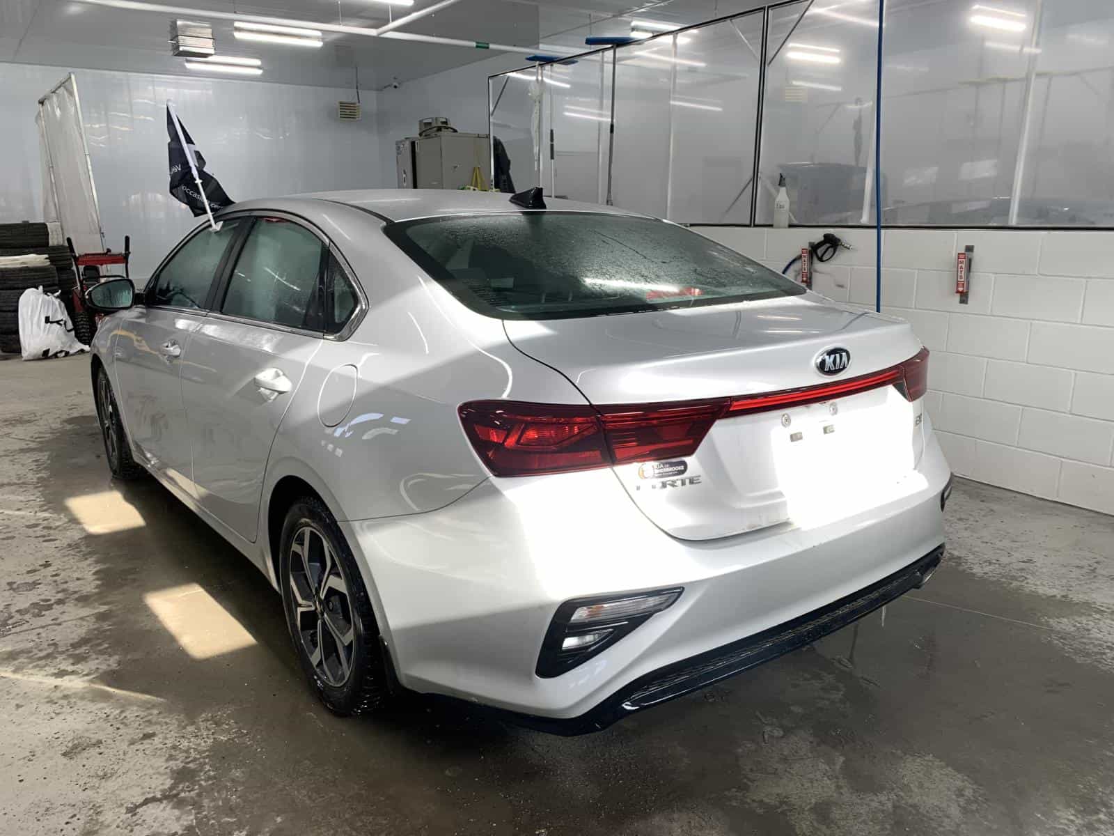 2020 Kia Forte EX - Image 5