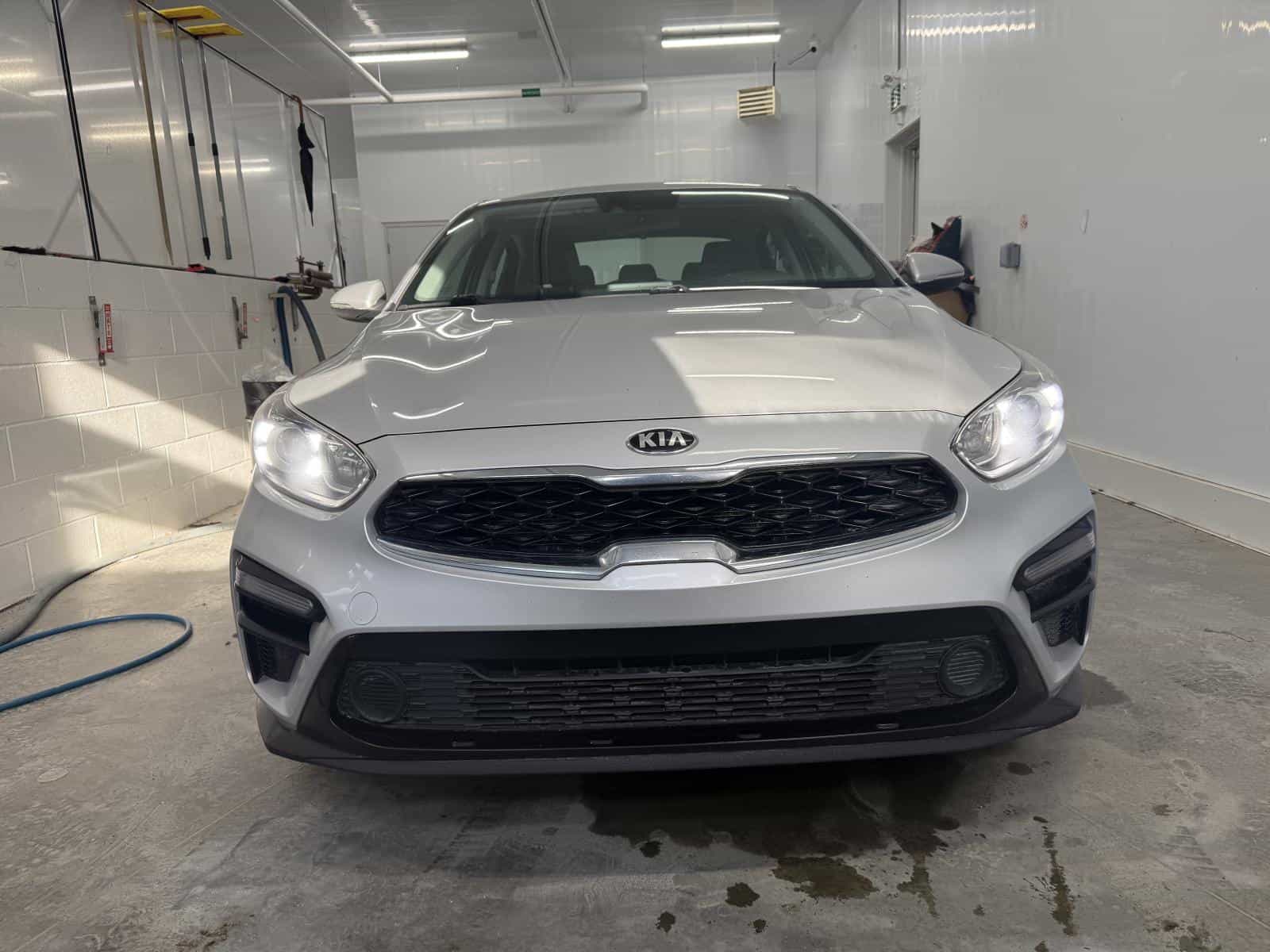 2020 Kia Forte EX - Image 2