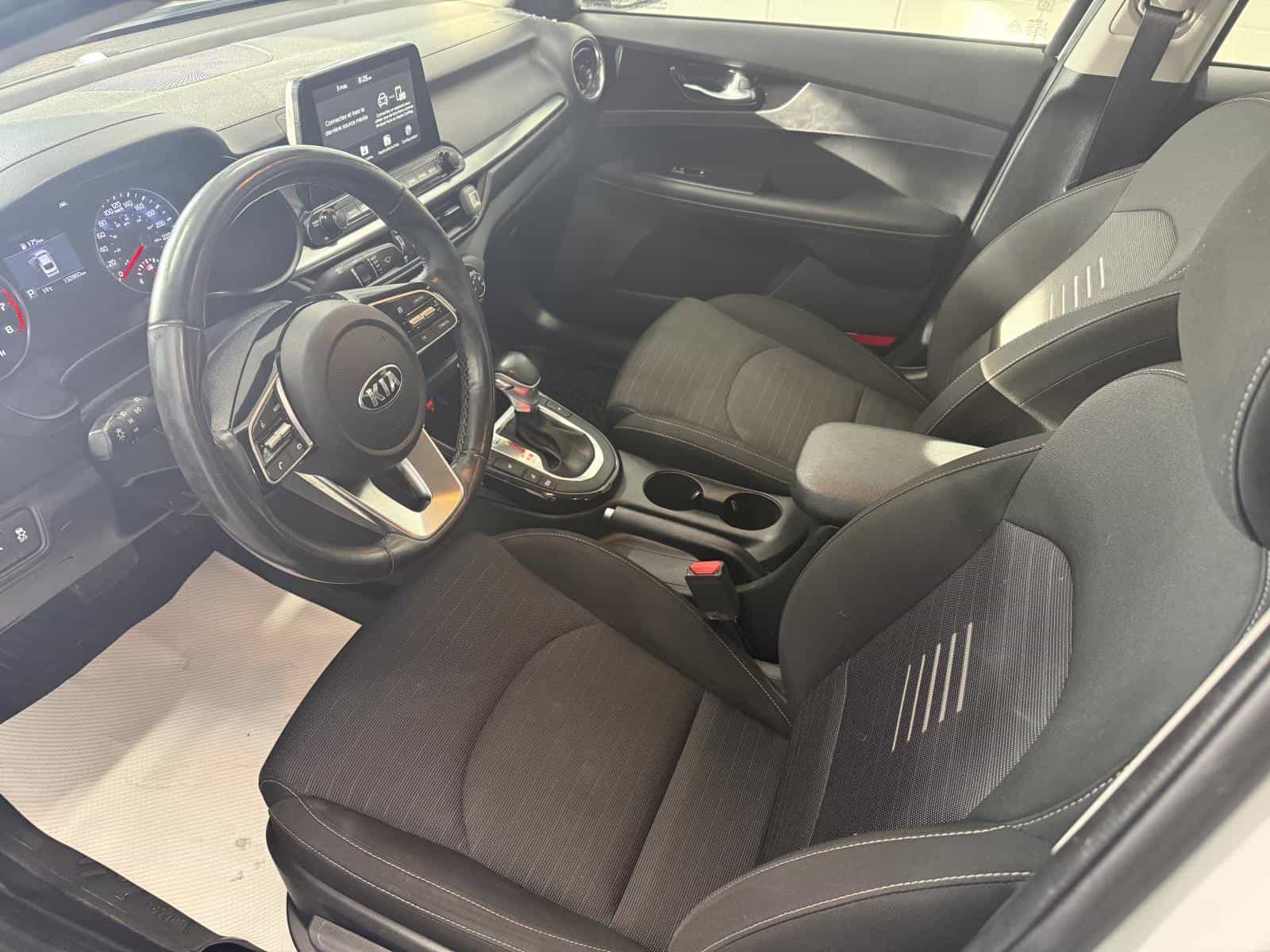 2020 Kia Forte EX - Image 11