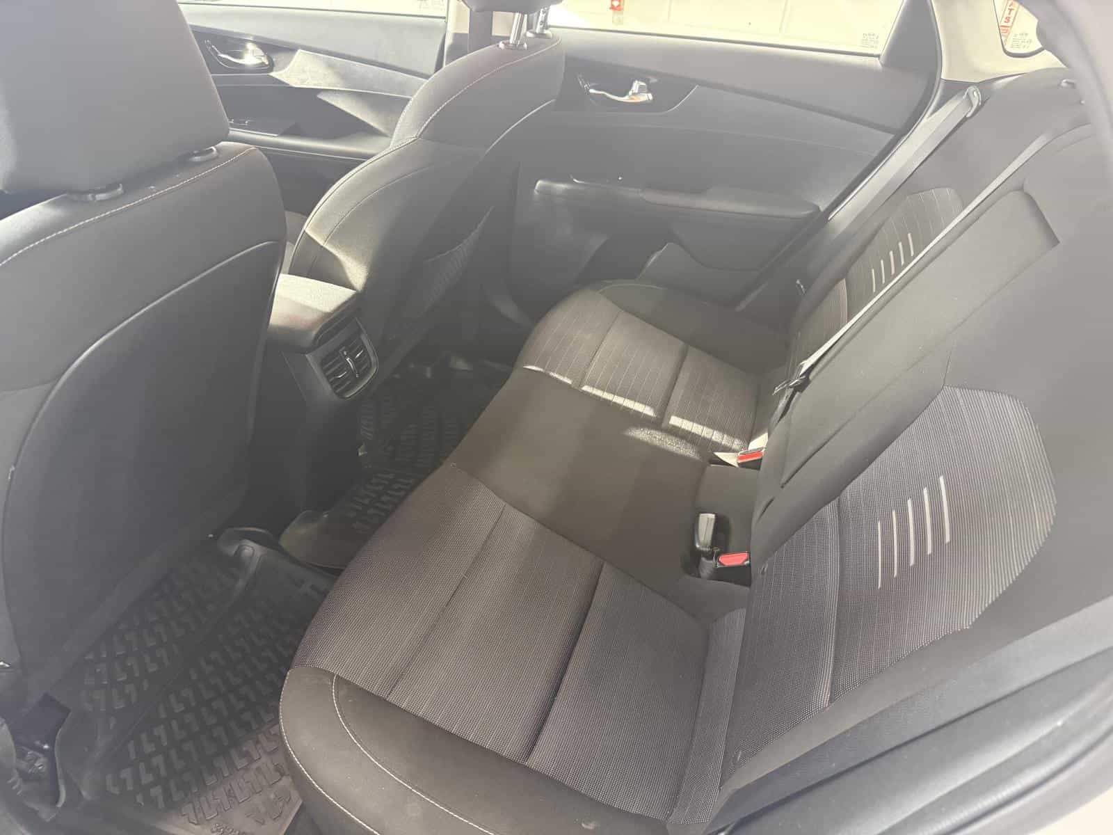 2020 Kia Forte EX - Image 10